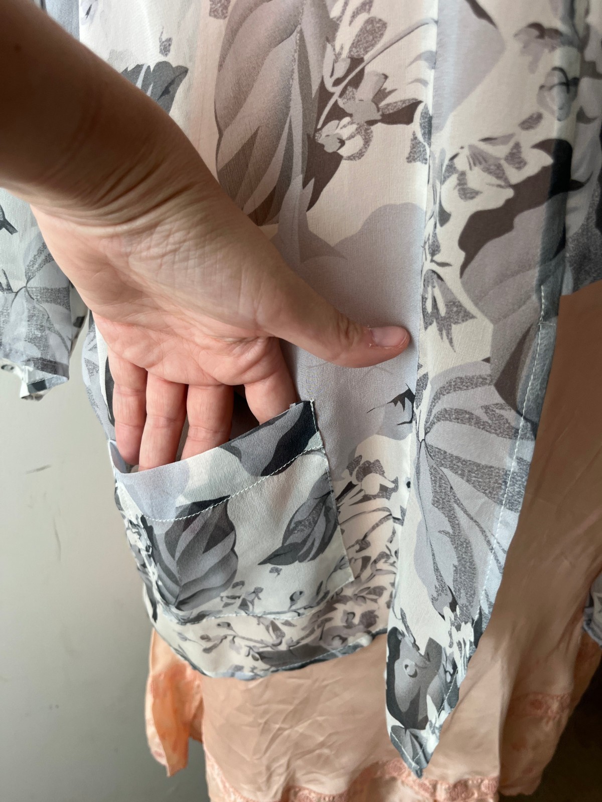 Falcon Bloom Grey Floral Sheer Silk Wrap Kimono Y2K Boho