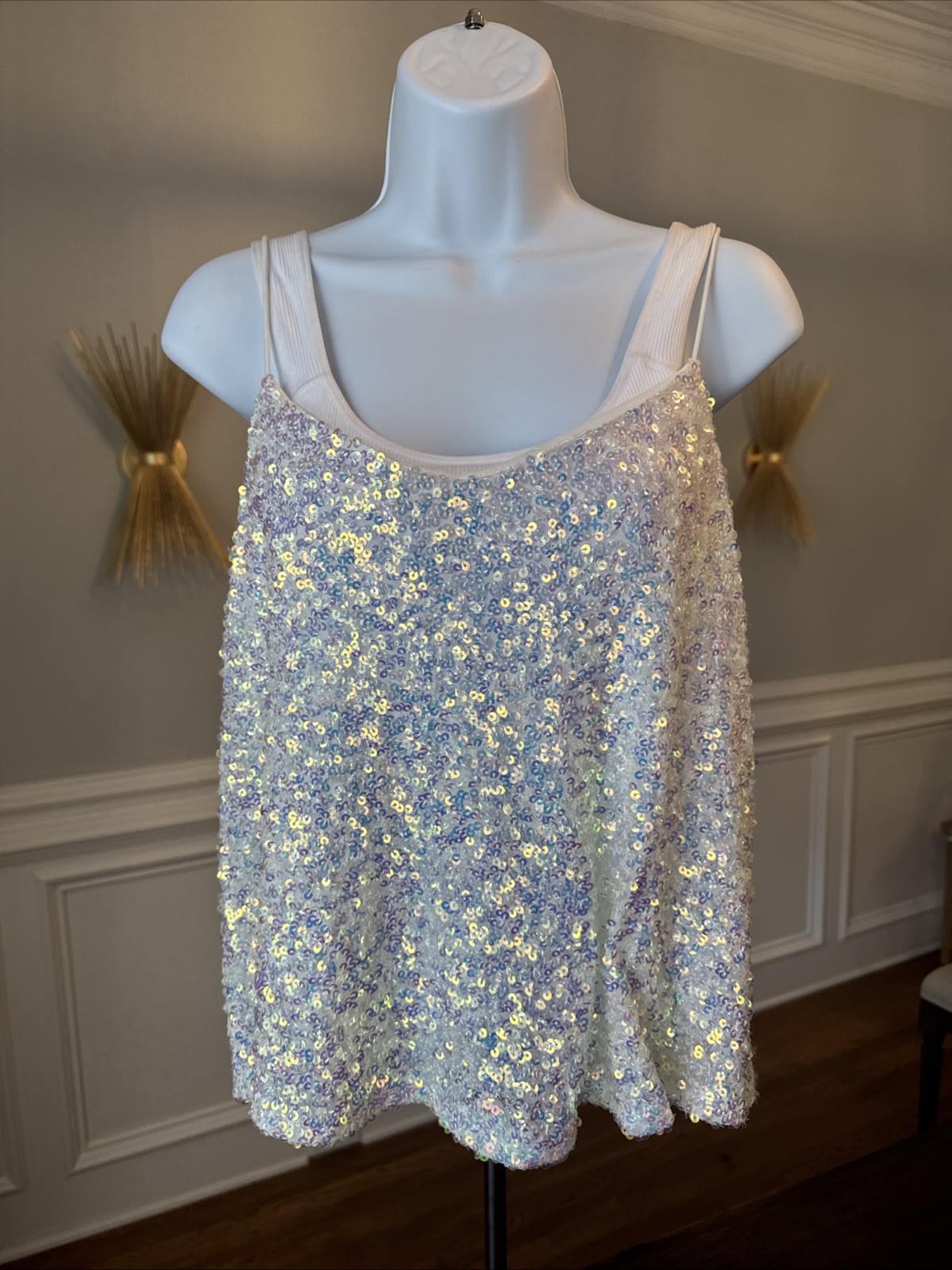 Davi And Dana – Women’s Sequin Tank Size Large – Cream Opalescent / Purple/blue