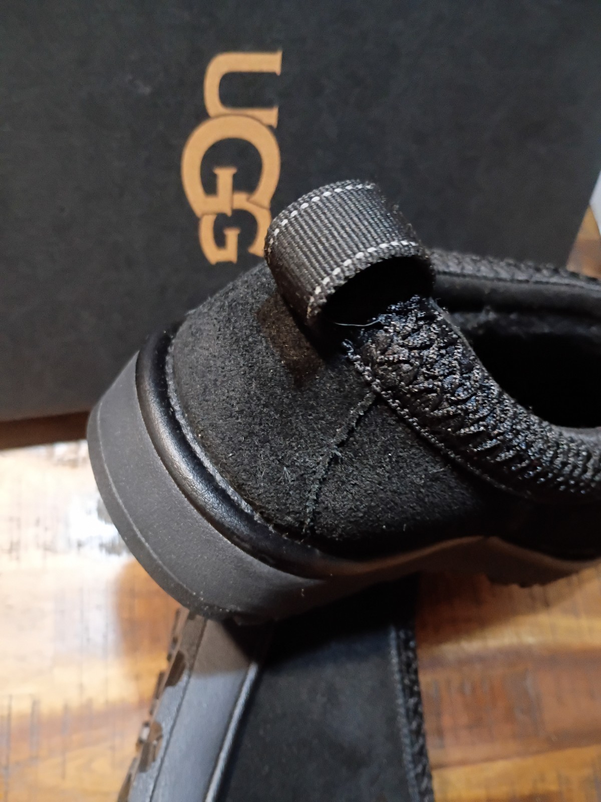 Mens UGG Tasman GORE-TEX & Vibram BLACK Suede & Sherpa 1171304-BLK Sz 10 New