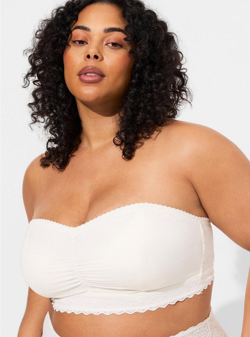 TORRID UNLINED 4 WAY STRETCH LACE BANDEAU BRA CLOUD DANCER WHITE NEW