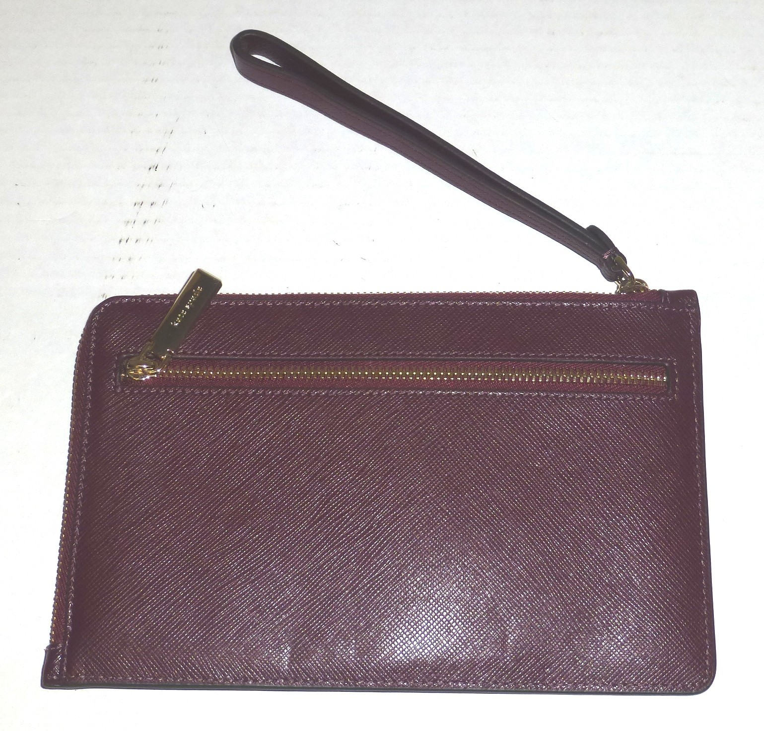 Kate Spade Staci Medium L-Zip Leather Wristlet 7.75″x4.75″ HAS STAINS READ