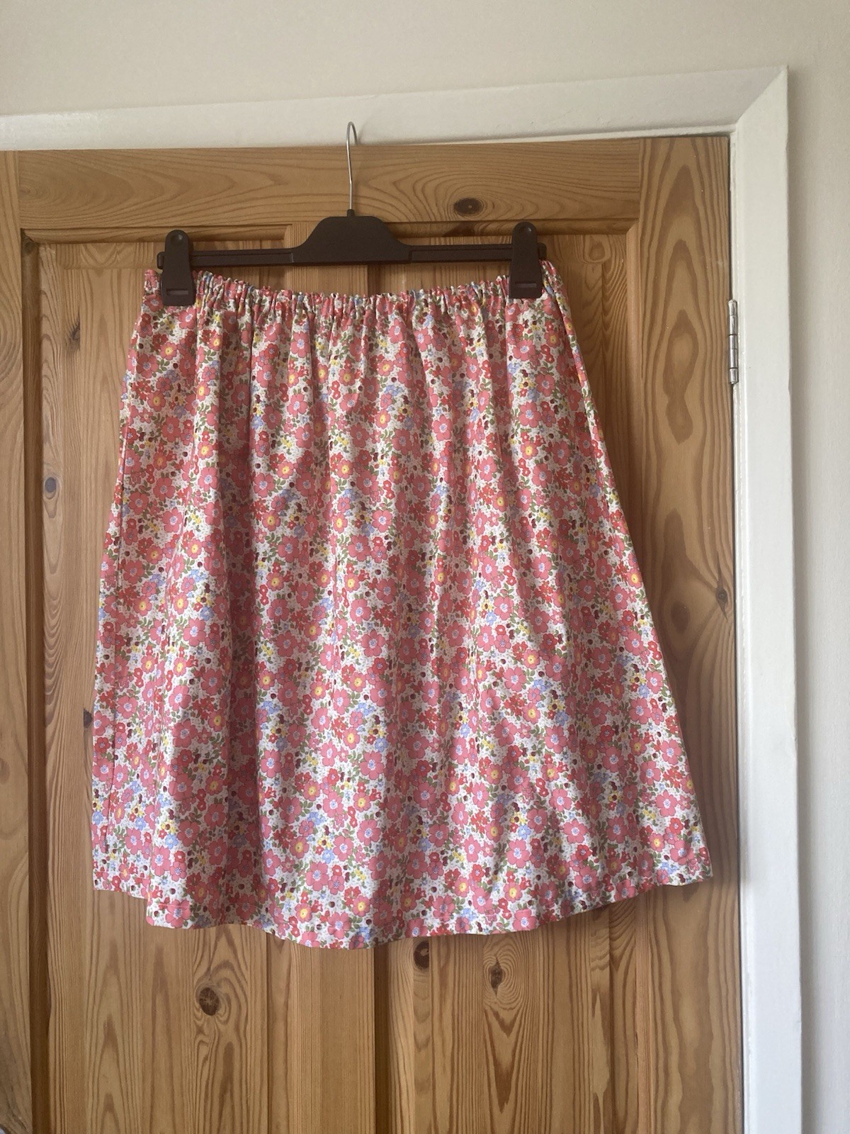Vintage Style Handmade Summer Skirt. Red Floral Pattern.Cotton. Size 14/16