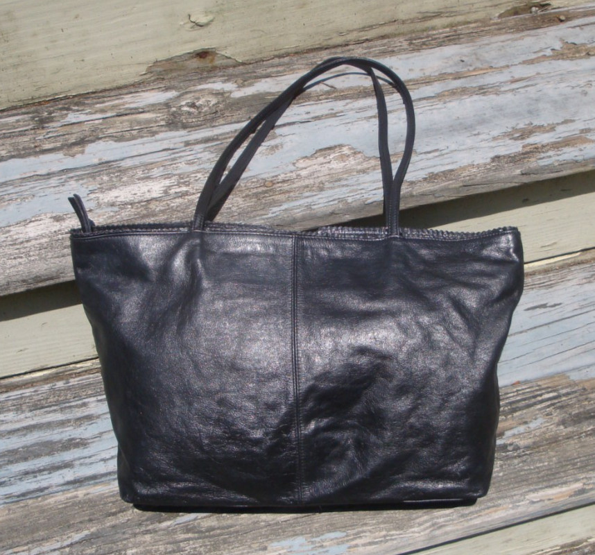 LATICO Black Leather Tote Gemma Boho Hobo Shoulderbag Lightweight Handbag Purse