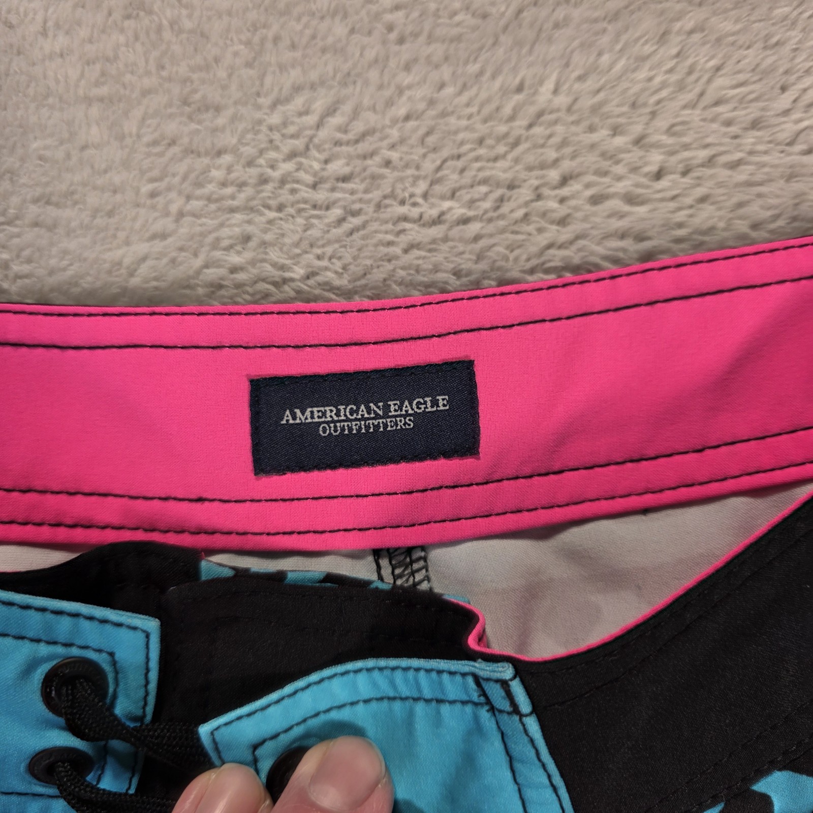 American Eagle Board Shorts Mens Large Blue Black Neon Beach Vacation Surf Sun