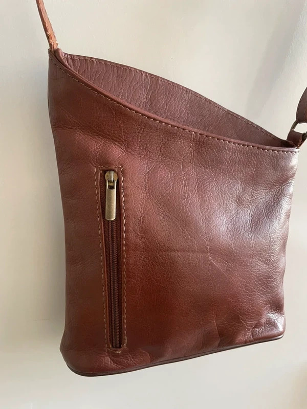 Dark brown leather saddle bag elegant minimalist crossbody bag