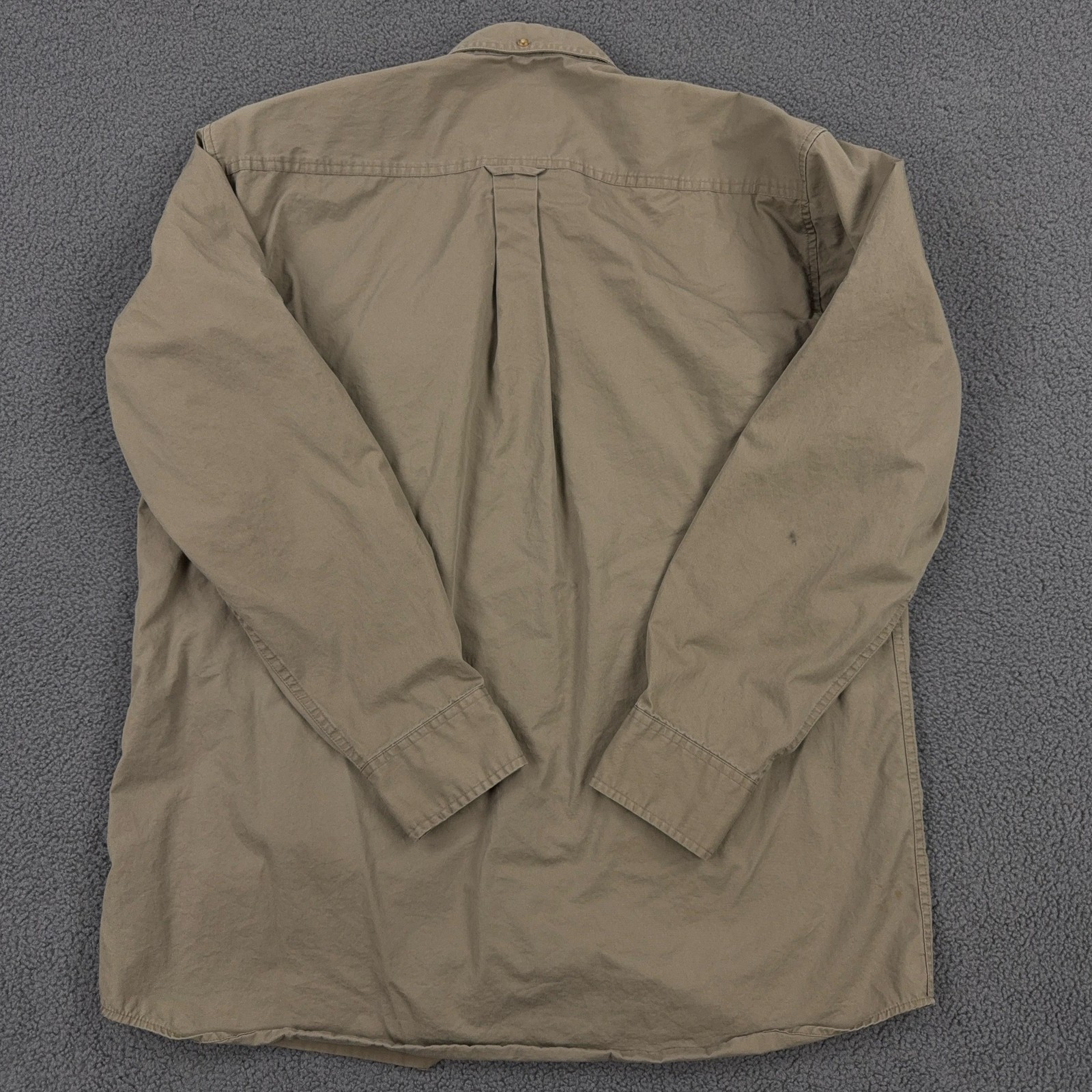 Cabelas Shirt Mens LT Beige Twill Button Up Zip Pocket Outdoor Workwear Hunting