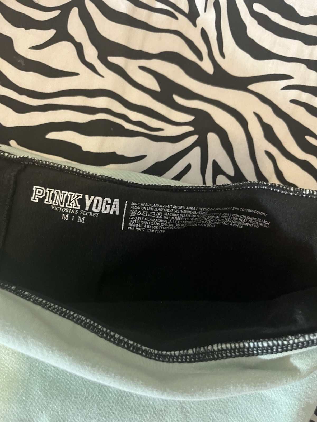 Victorias Secret PINK Foldover Capris Black & Ice Blue Metallic Logo Womens M
