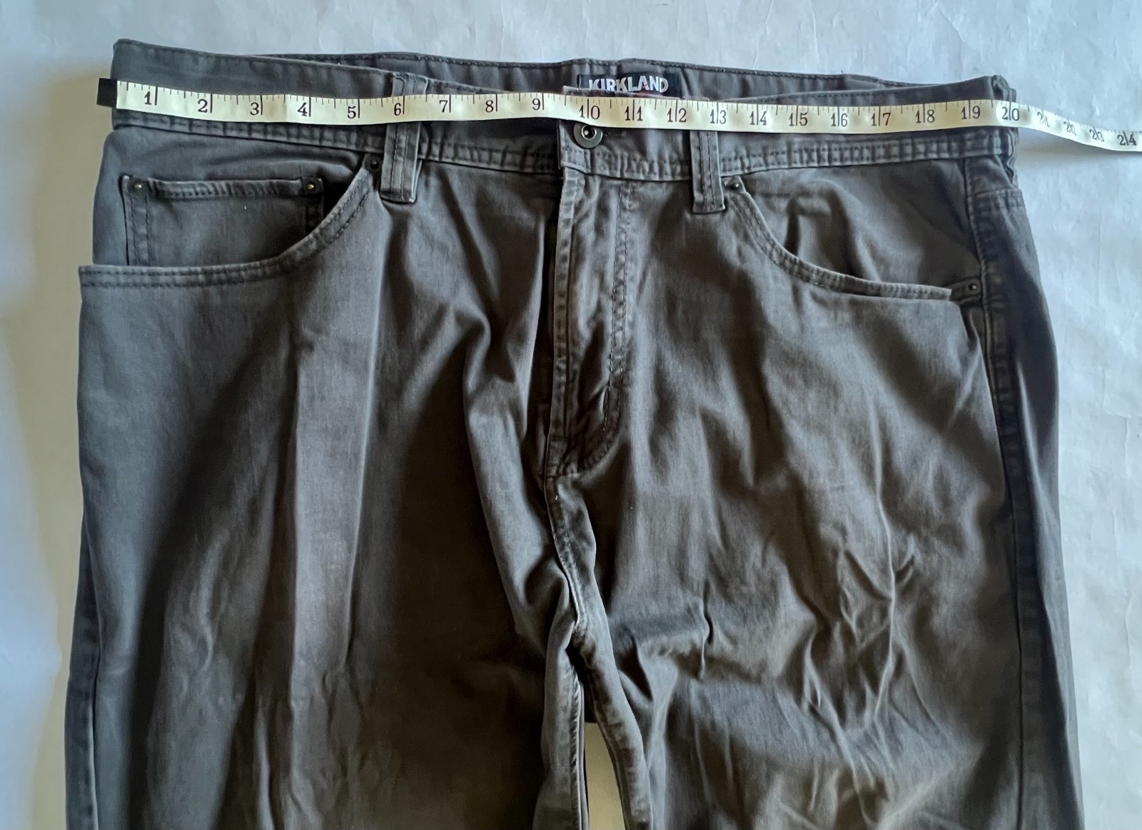 Men’s KIRKLAND SIGNATURE Gray Size 40×32 Zipper & Button Closure 5 Pockets Pants