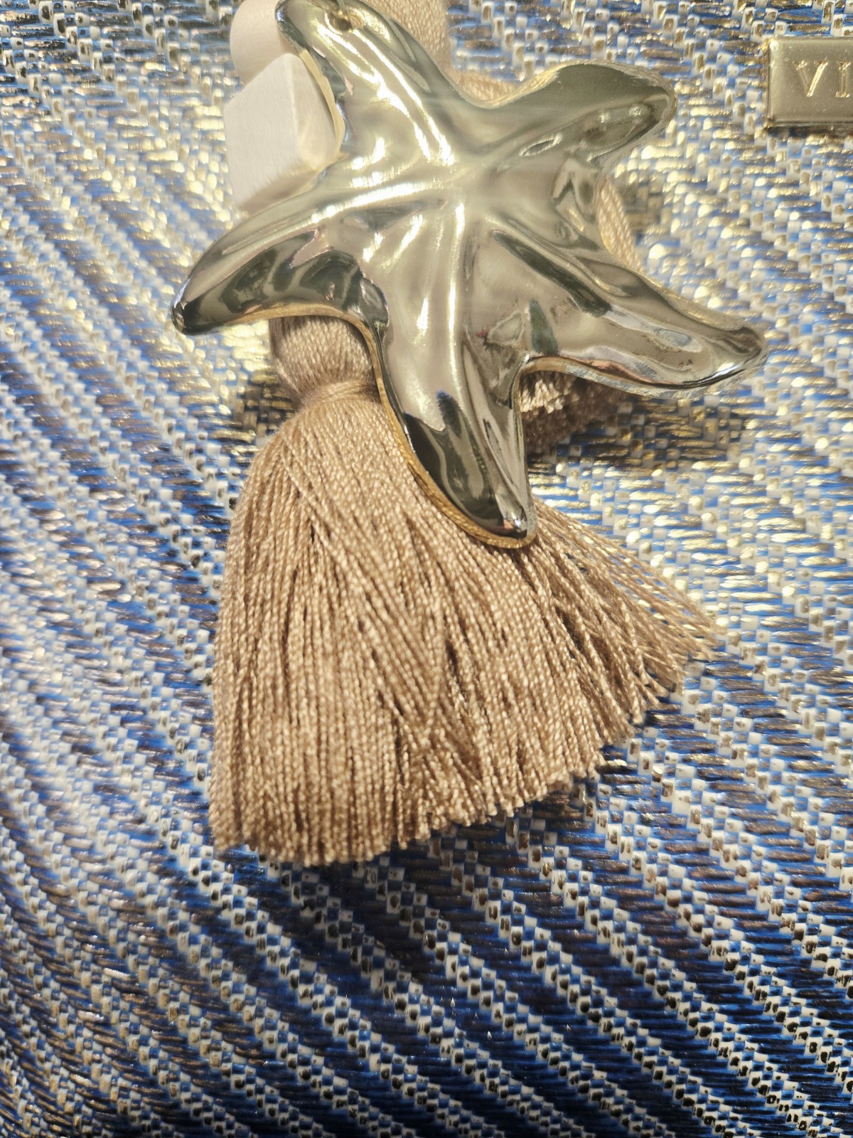 NEW Vince Camuto Blue Pouch Clutch with Seashell Bag Charm Dimensions 10″x7″x3″