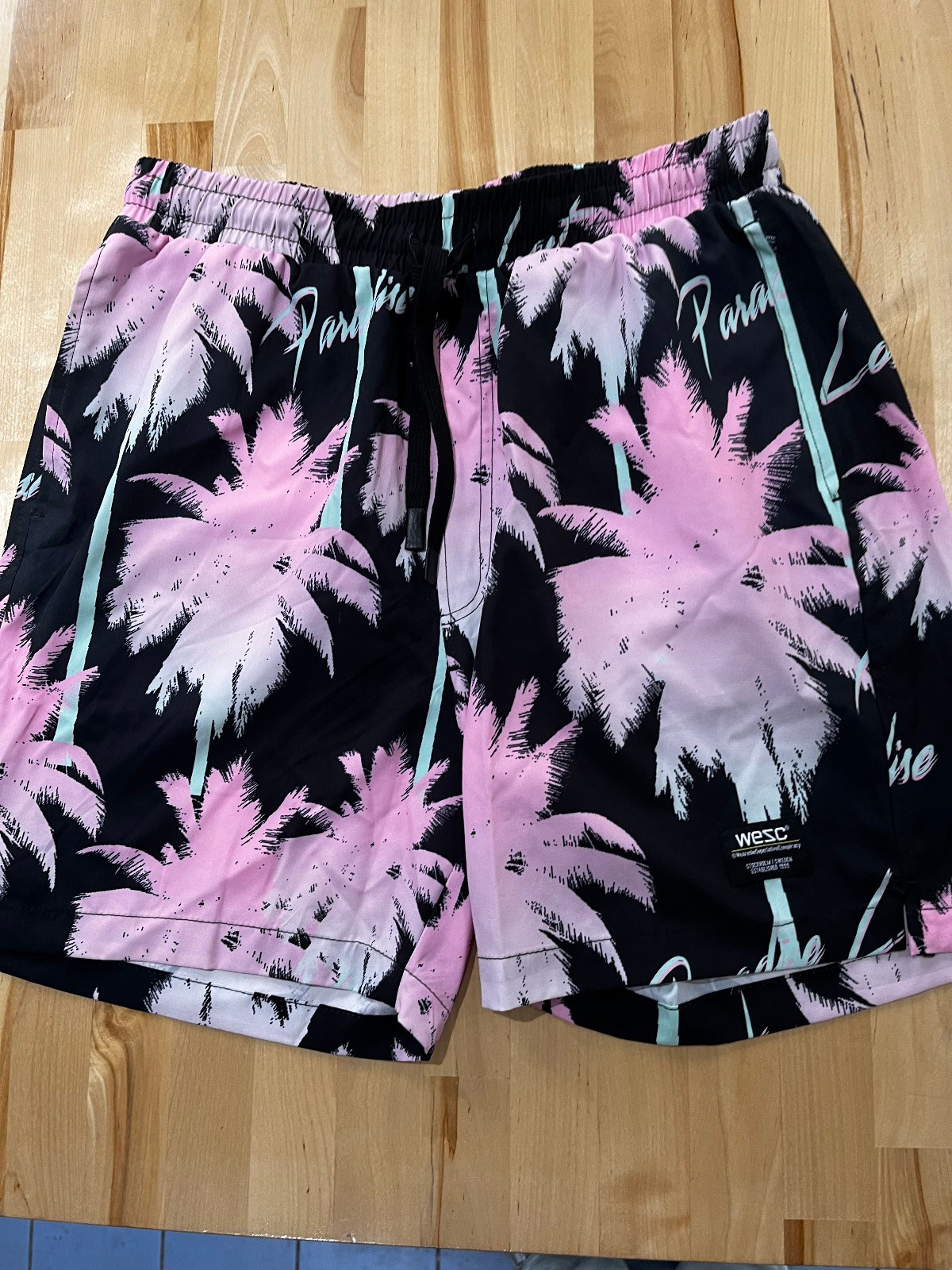 WeSC Conspiracy Paradise Lost Palm Tree Shirt + Shorts Set – Men’s L/Women’s XL
