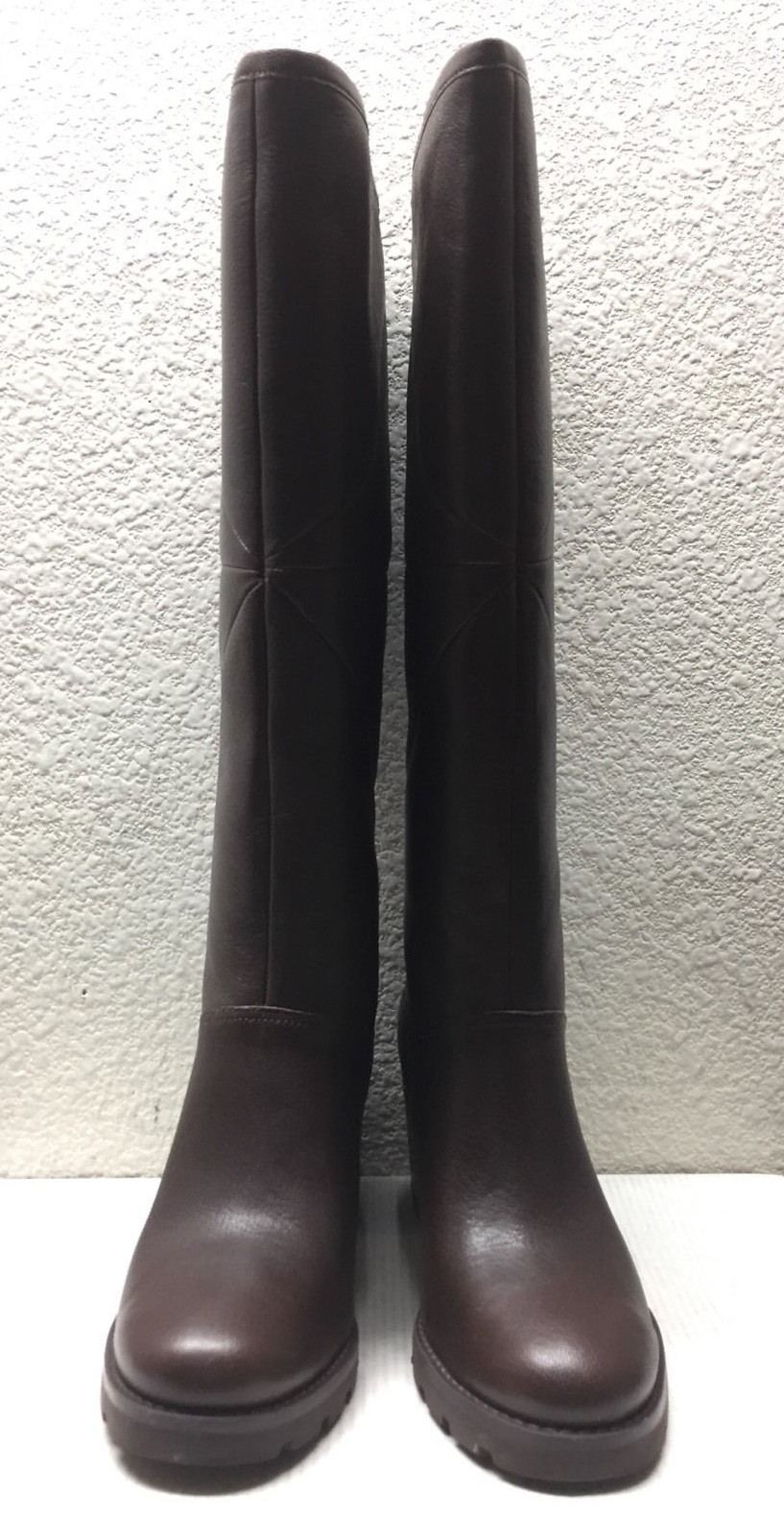 UGG AVERY STOUT LEATHER WATER RESISTANT BOOT US 9 / EU 40 / UK 7.5 – NIB