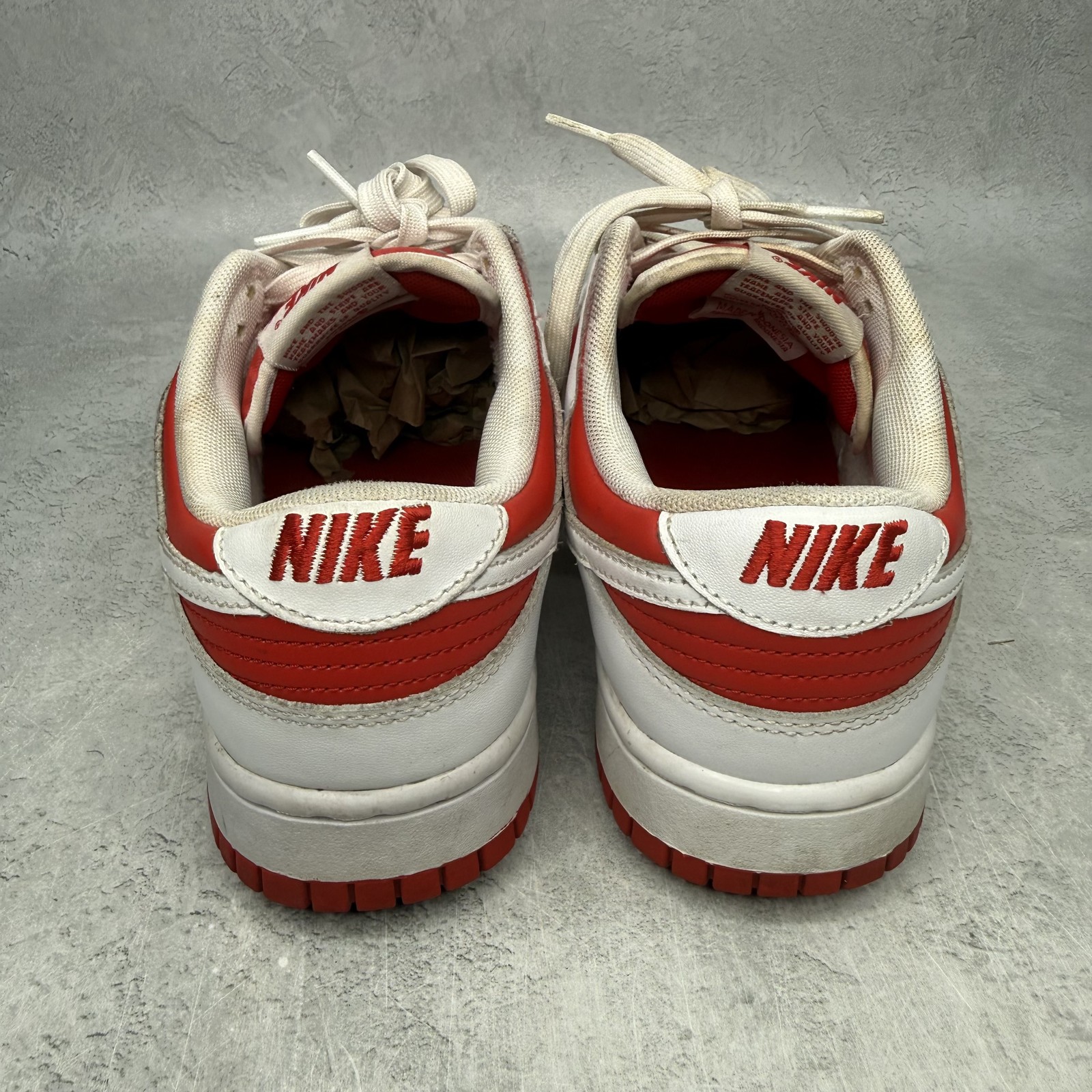 Nike Dunk Low Championship Red *pre-owned* SIZE 8 8M/9.5W