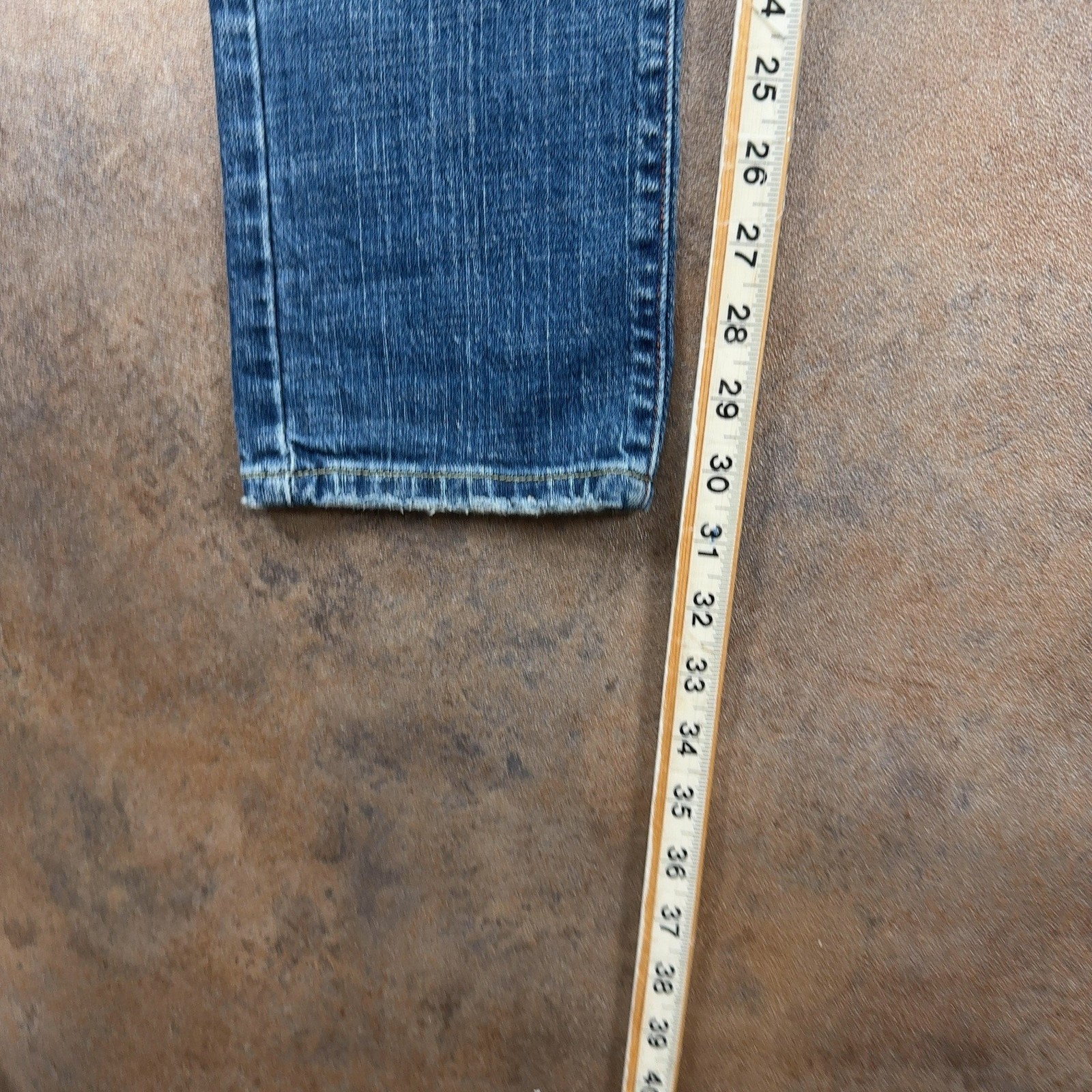 LEVI’S 508 Jeans Womens (28 Inch Waist) (31 Inch Leg) Slim Fit Blue Denim