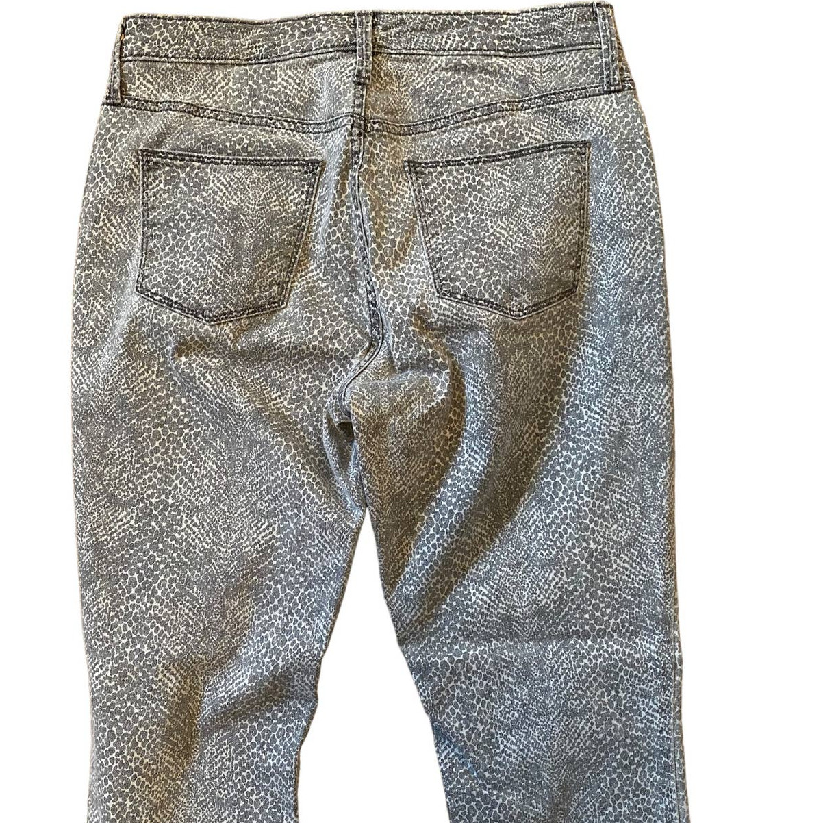 Universal Thread Grey White Snake Pattern Denim Jeans Straight Leg 12