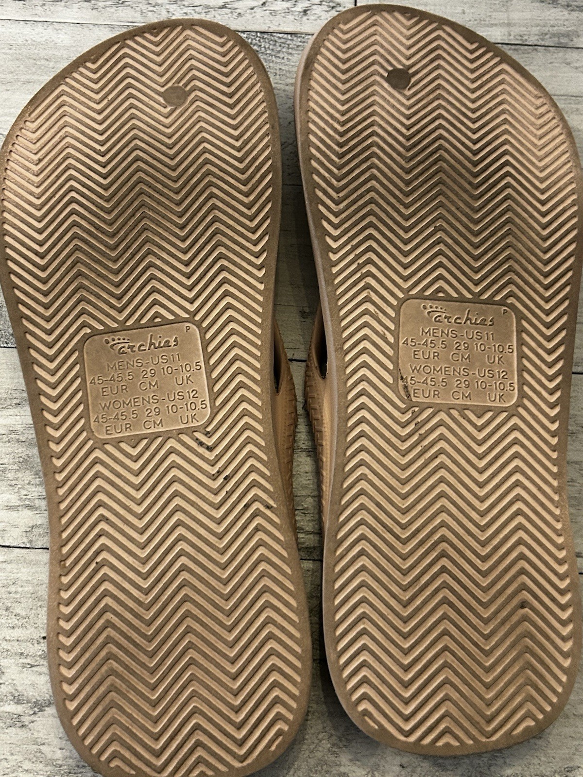 Archies Arch Support Flip Flops Sandals Women’s Size 12 Beige