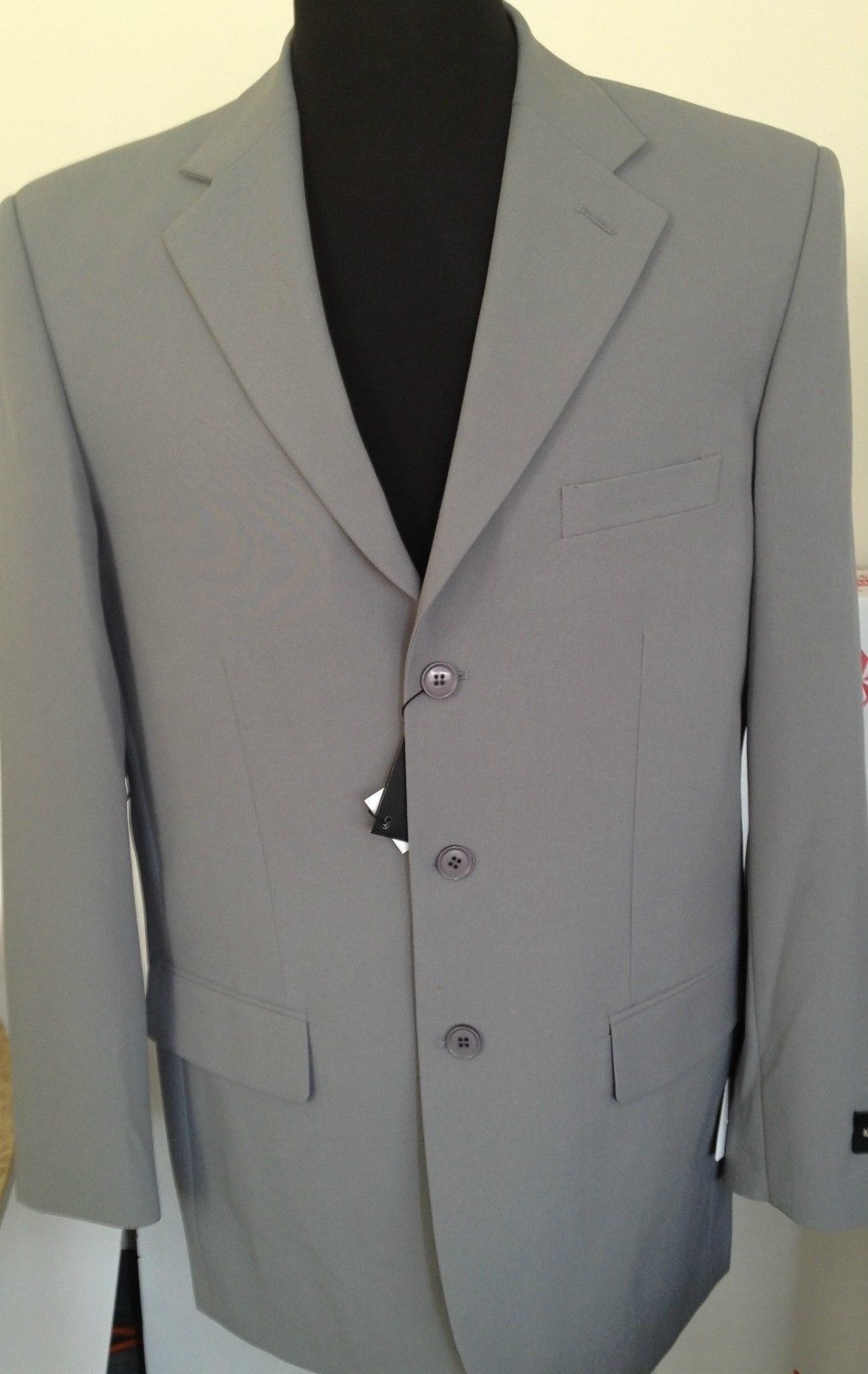 mens’ Polyester Basic Suit 3 Button by Fortino Landi Style 802P