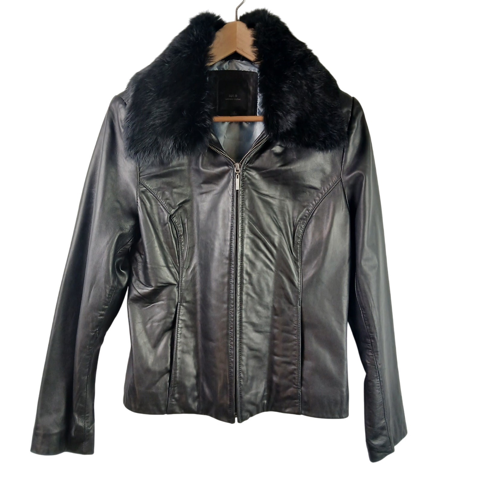 Apt. 9 SZ M 100% Soft Lambs Leather Removal Angora Fur Collar Zip Front Pockets