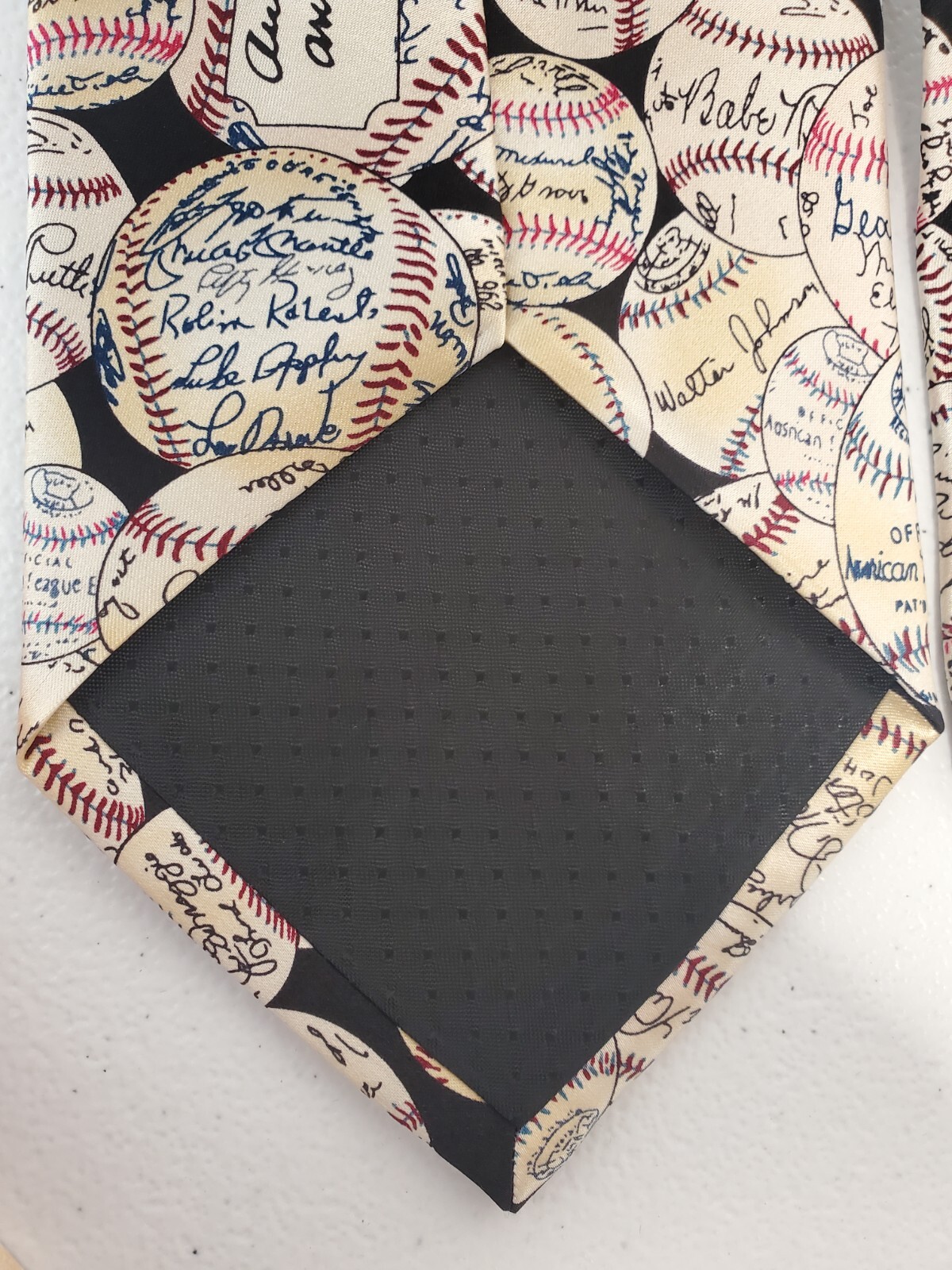 Museum Artifacts 100% Silk Baseball Tie