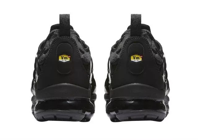 S+Nike Air Vapormax Plus TN Triple Black Men’s Shoe’s