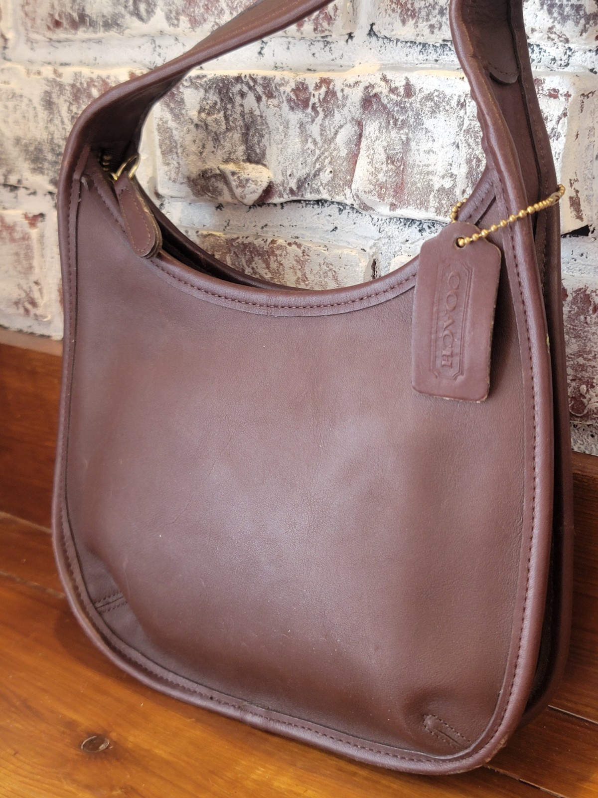 Vintage COACH Leather ERGO 9020 Mahogany Brown Mini Zip Hobo/Shoulder Bag USA