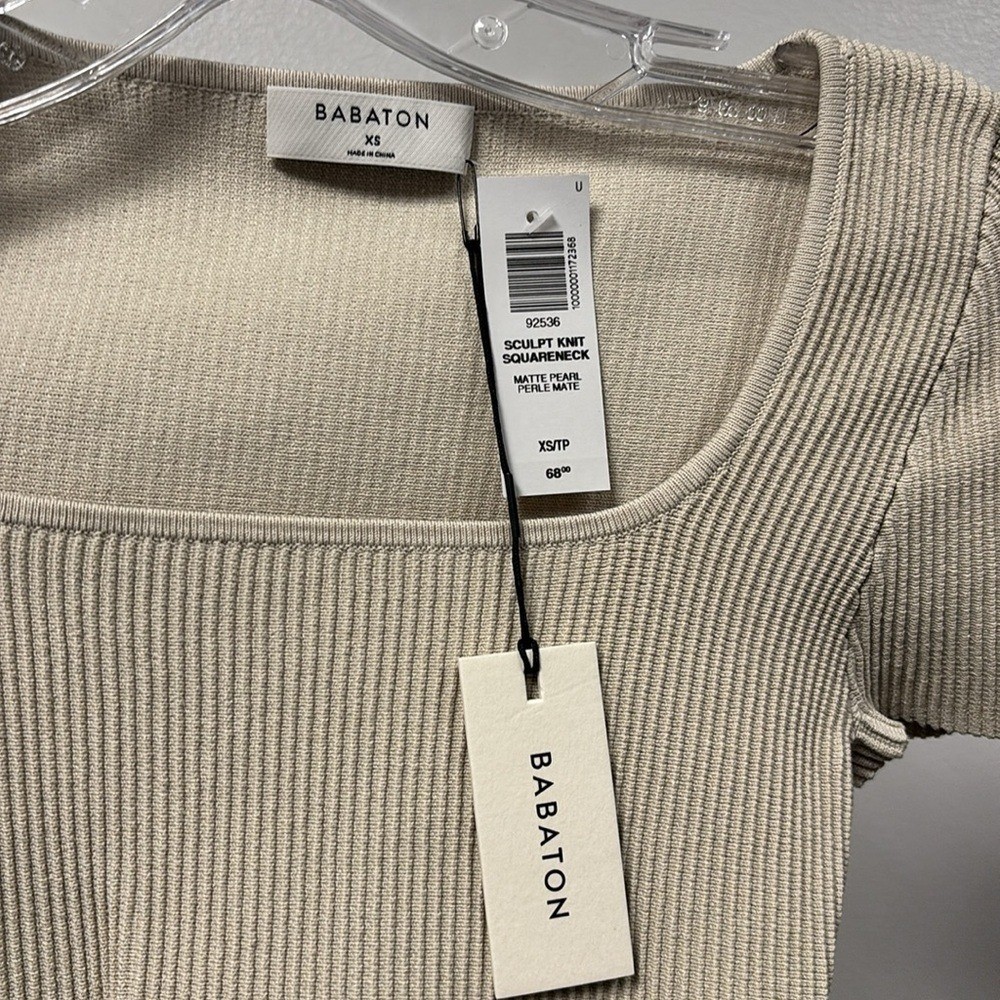 NWT Babaton Beige Wmns Sculpt Knit Squareneck Ribbed cropped top Xs matte pearl