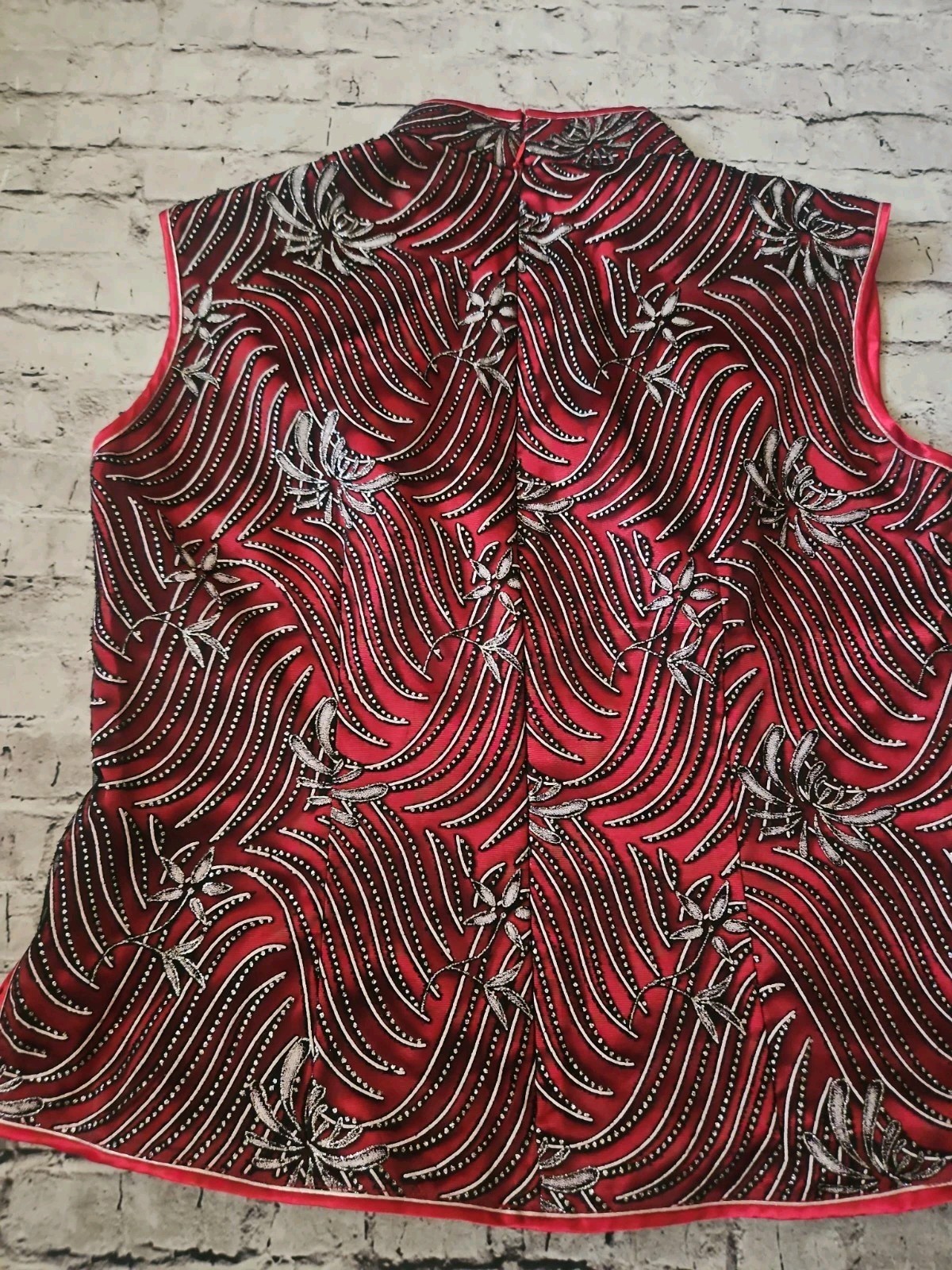 Vintage Women’s Size 8 Red Print Oriental Style Tank Blouse Top