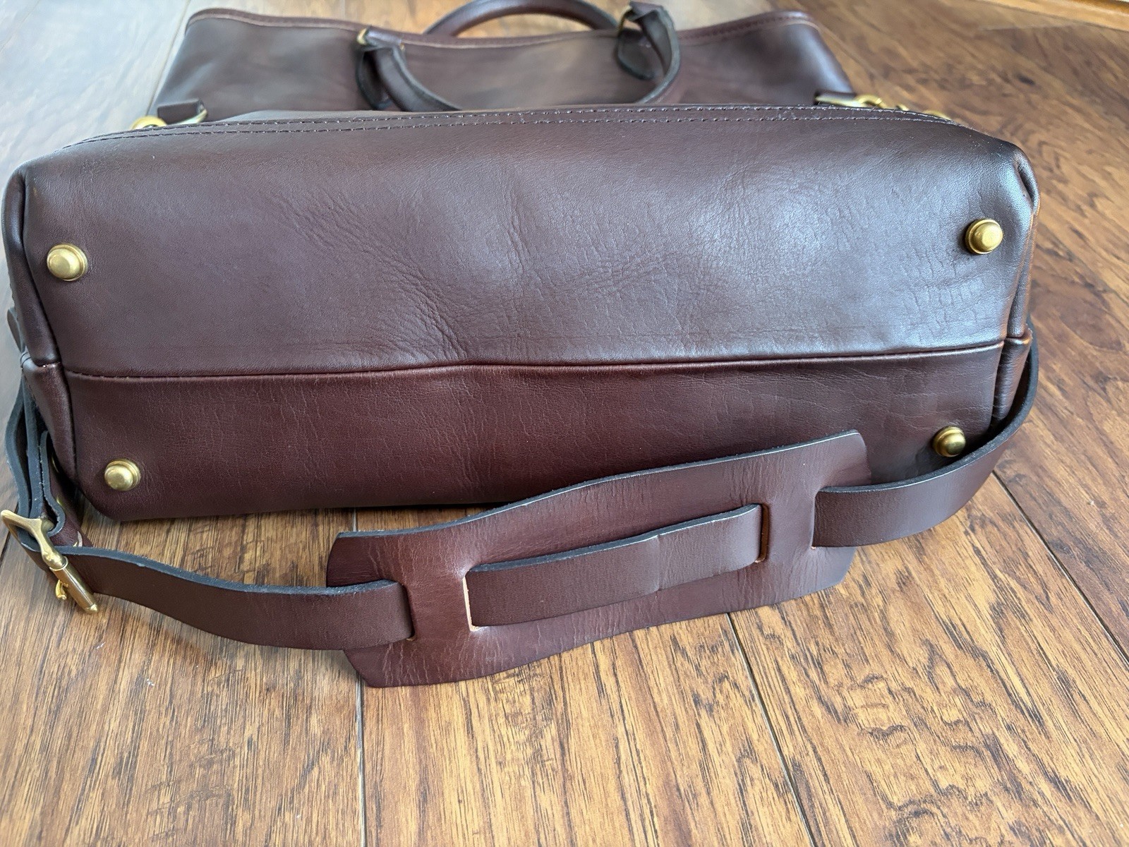 Vasco Leather Nelson 2 way Bag Brown