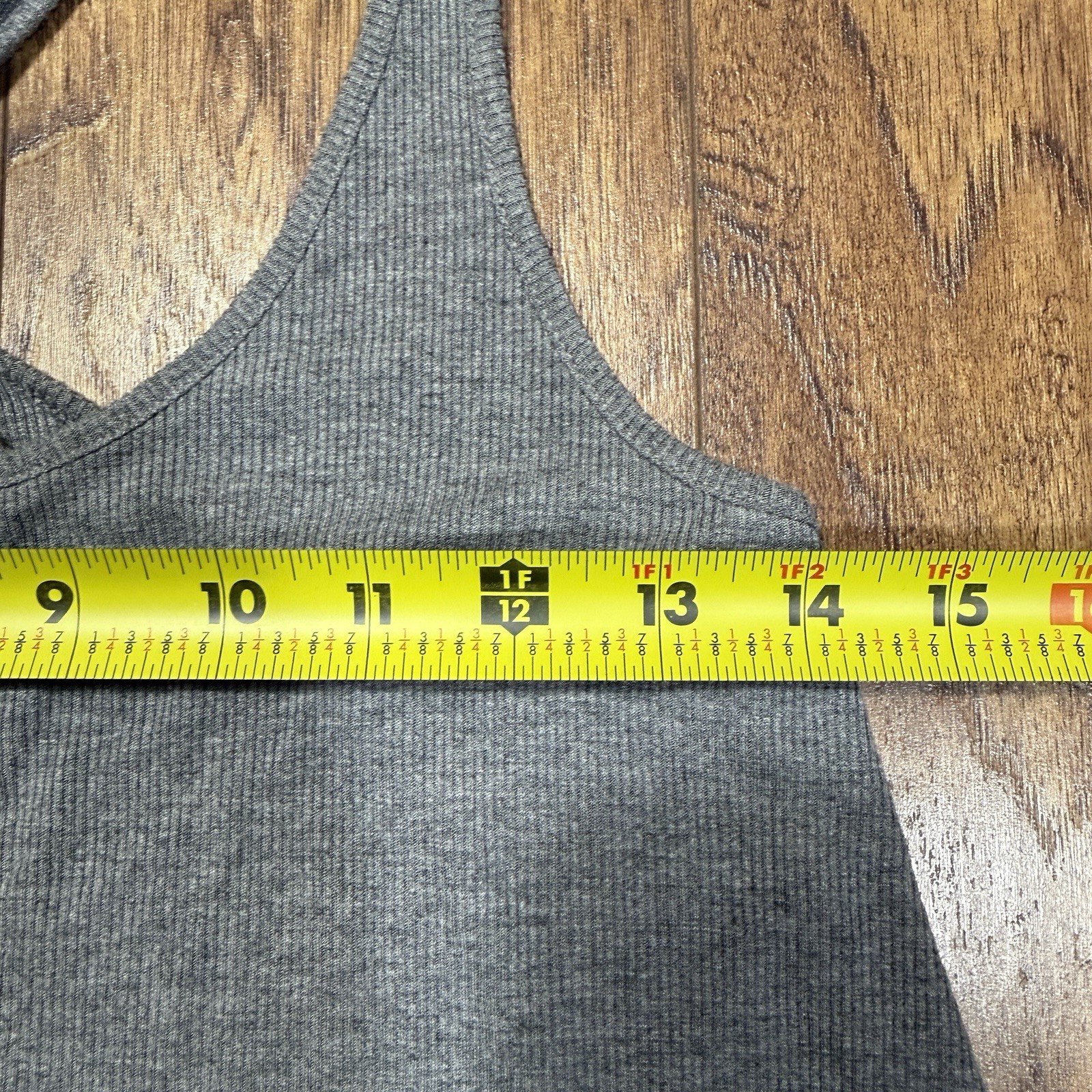 Abercrombie & Fitch Gray Ribbed Racerback Tank Top Women’s M Y2K