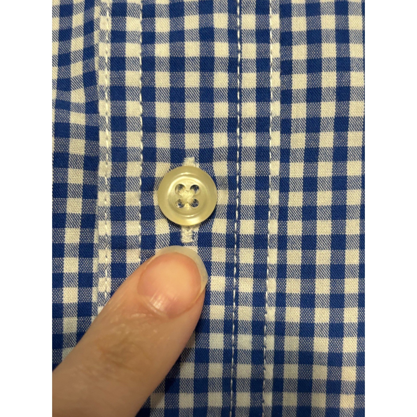 Chaps Button Down Shirt Mens XL Blue Gingham Easy Care Excellent