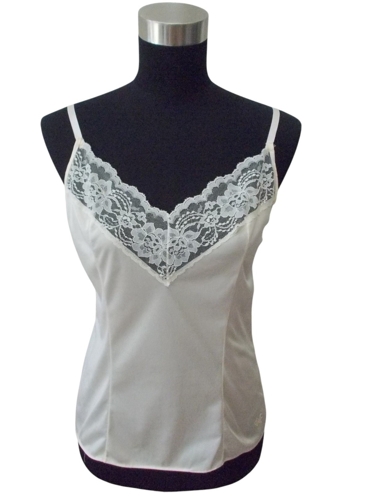 VTG DIANE VON FURSTENBERG DVF 100% Nylon Cream Lace Trim Camisole Cami Sz 34