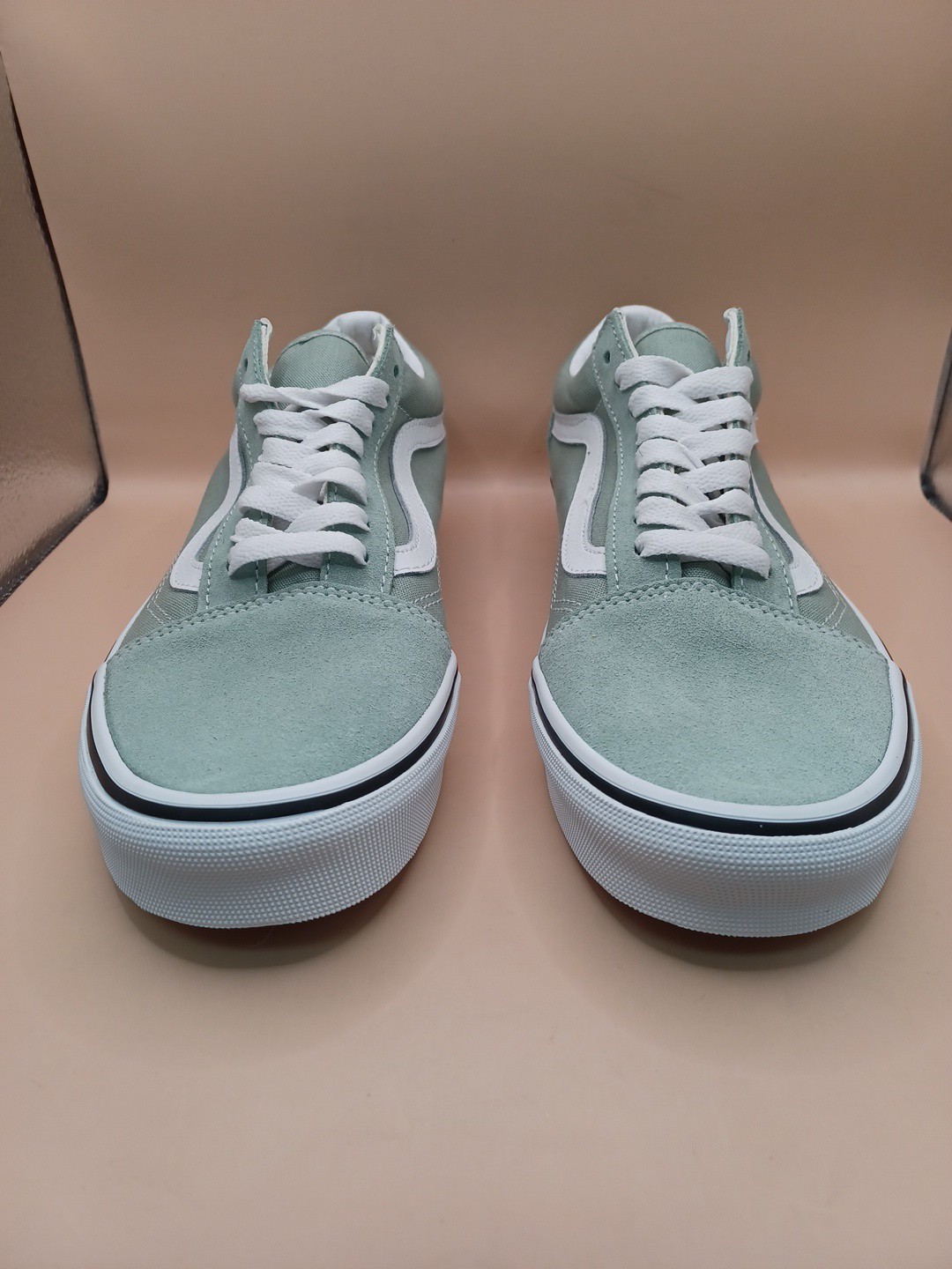 Vans Old Skool Lace Up Shoes-Olive Size Men 8 Women 9.5 US