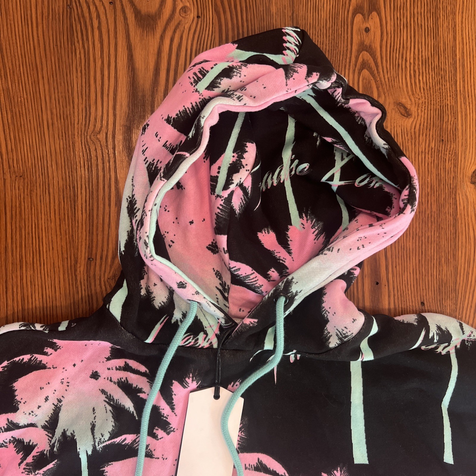 WESC Upside Down Tag Mike Paradise Lost Rare Hooded Sweatshirt Men’s Medium