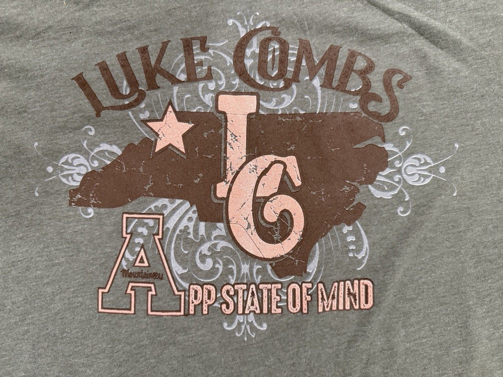 Luke Combs “App State Of Mind” Appalachian State Mountaineers T-shirt – Size XL