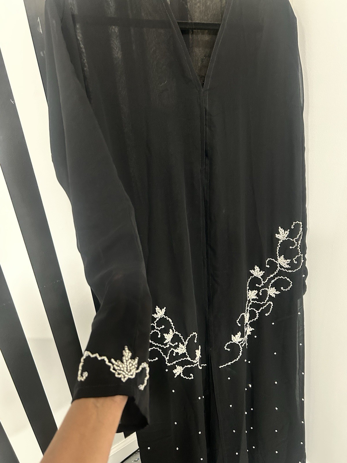 Modest Abaya Dress Open Front Black Size 58 in length Lightweight Elegant