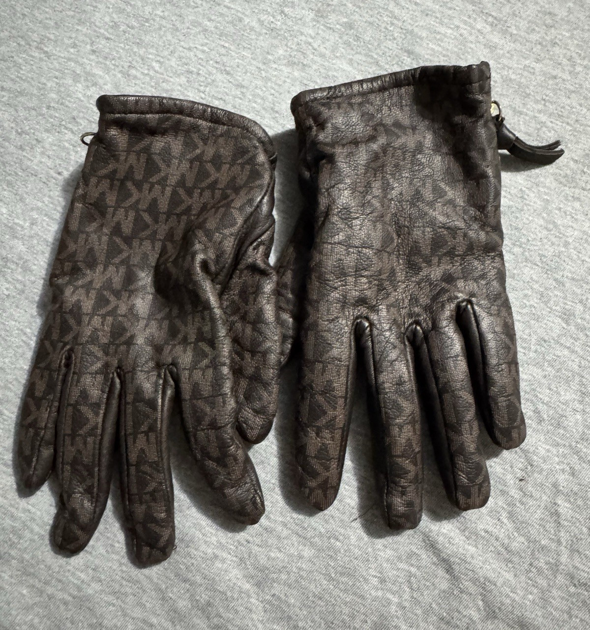 Michael Kors Women’s M Leather Logo Gloves Black/Brown Wrist Zip Cuff