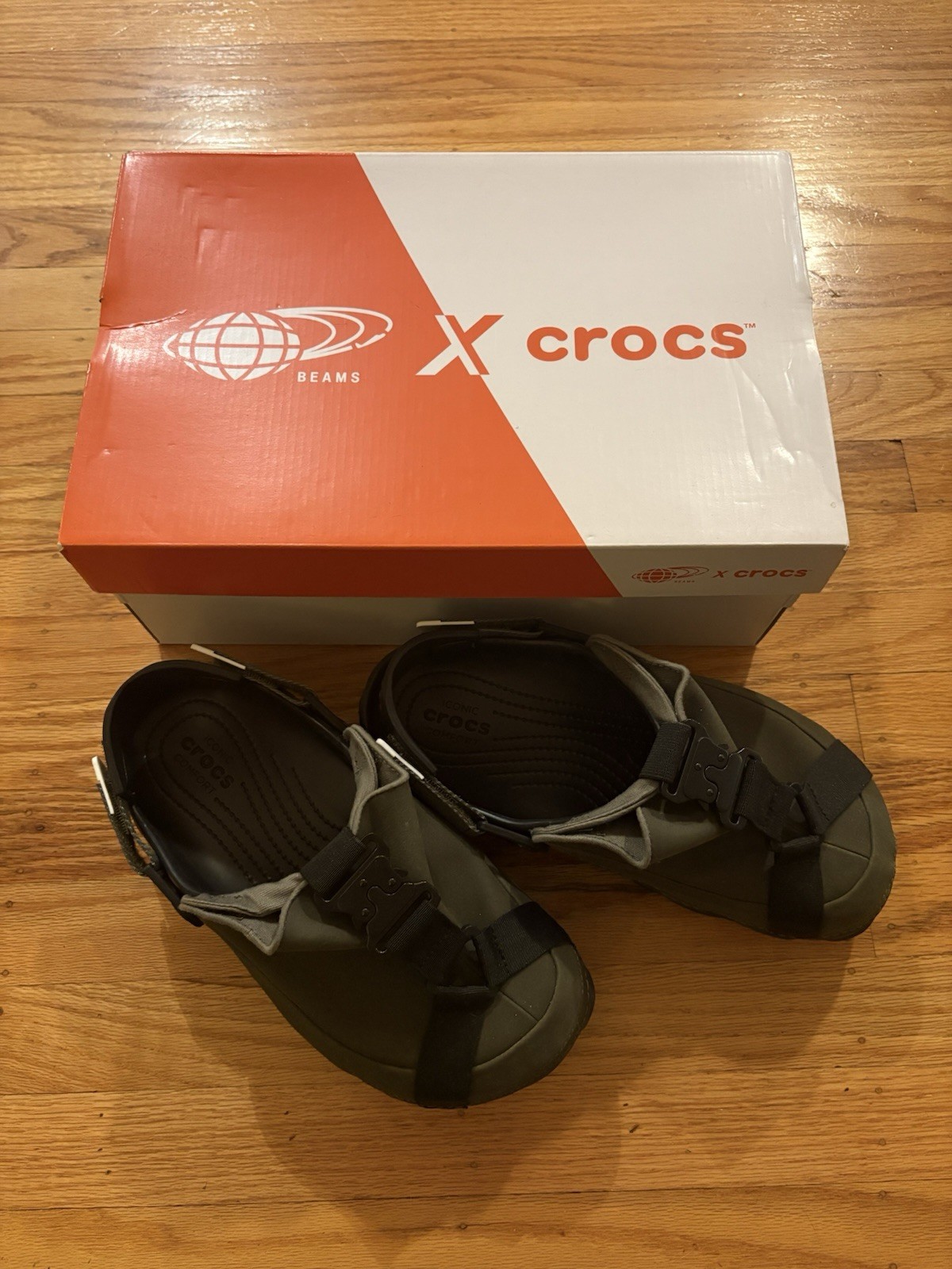 BEAMS x Crocs Technical Cobra Buckle Clog Size M8 W10 In Olive