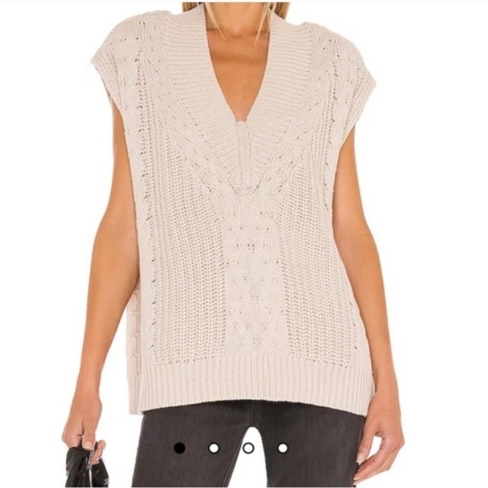 Pistola Revolve Kiran oversized sweater vest in ecru color. Size XS