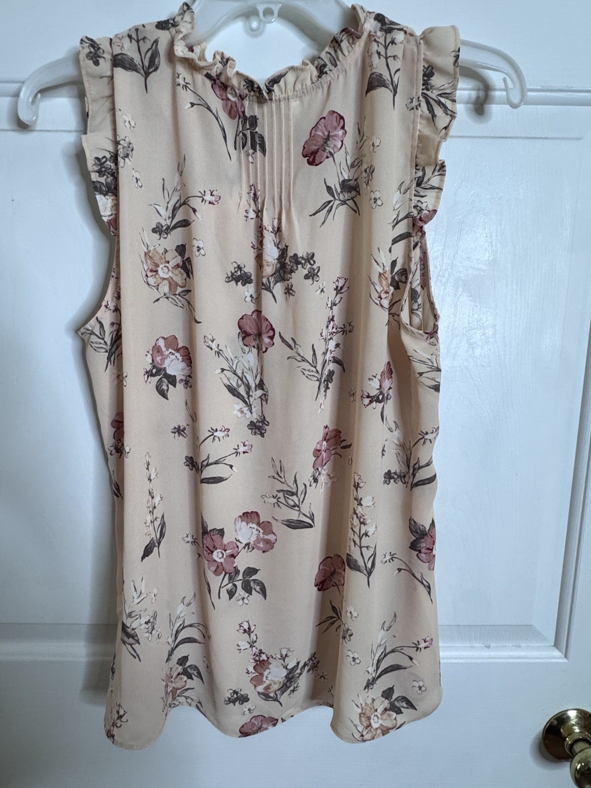 Road And Olive Tank Top blouse