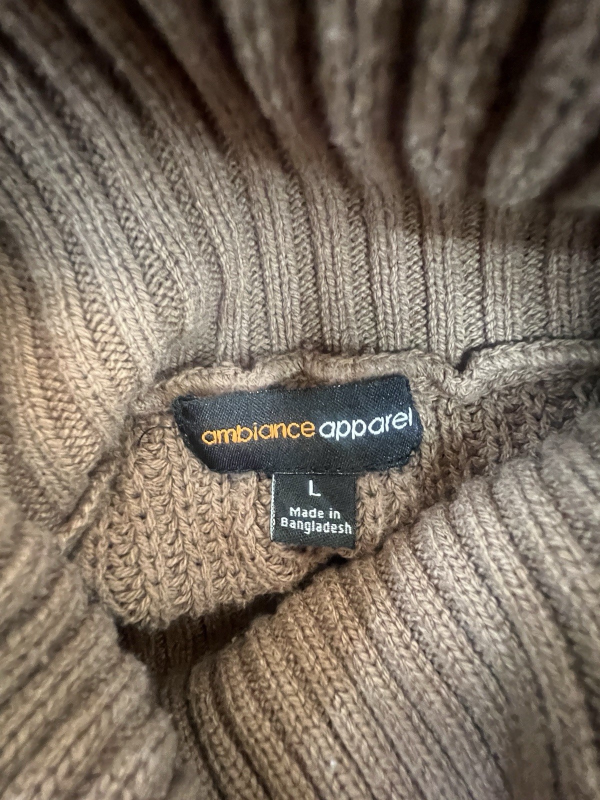 Ambiance Apparel Brown Cable-Knit Turtleneck Pullover Sweater Womens L Solid
