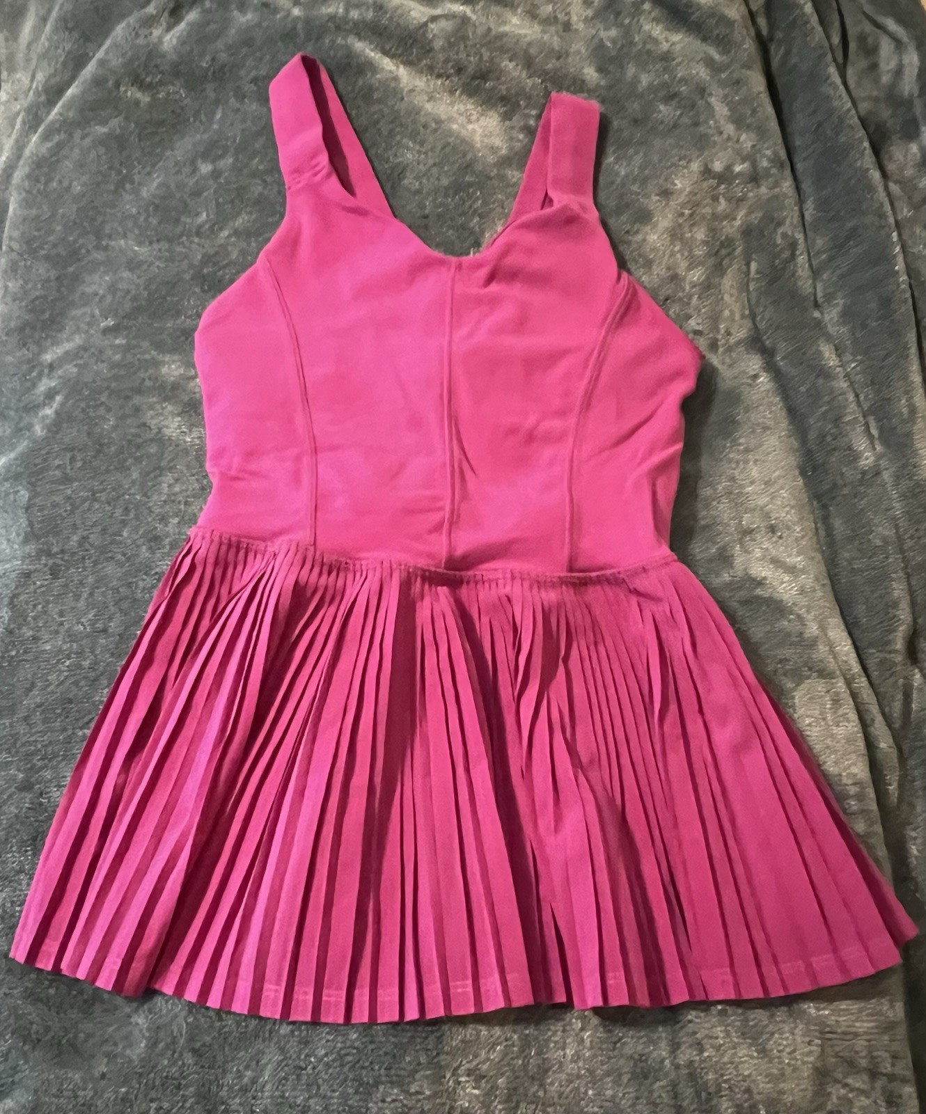 Lululemon Women’s Pleated Peplum Top Fushia Color