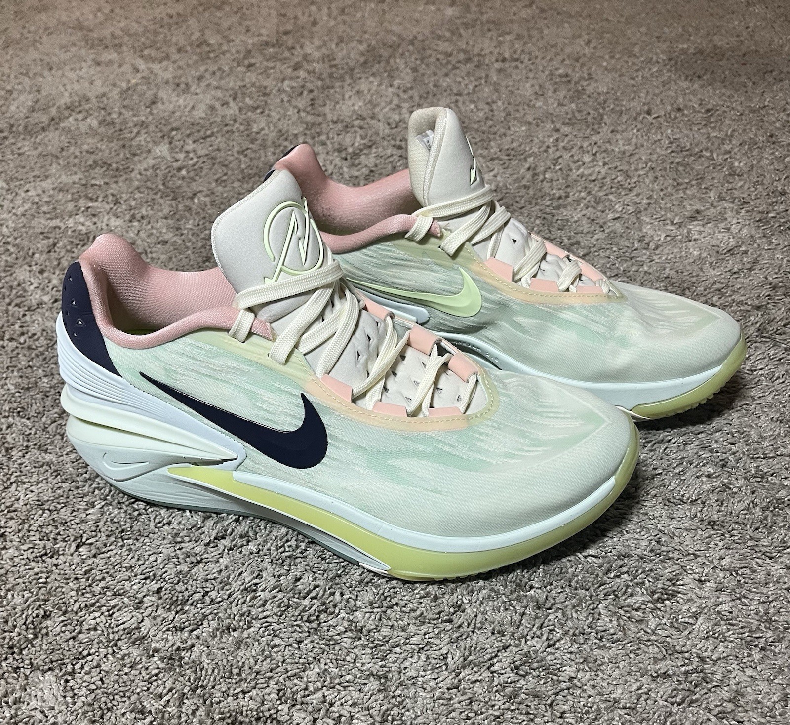 Nike Shoes Mens Size 10 Gt Cut 2 “Better You”Rare Green Pink Basketball Sneaker