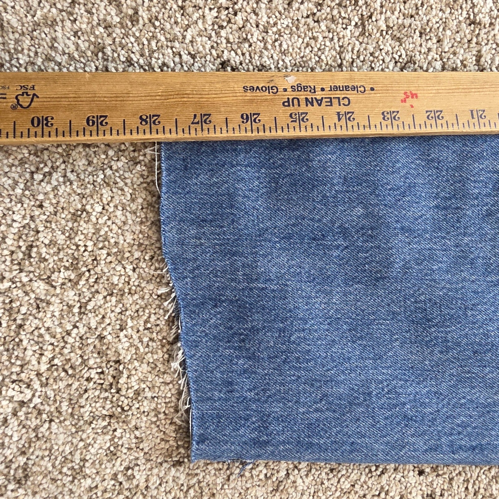 Levi’s Low Pro Straight Jeans Womens 26 Blue Cotton Distressed Raw Hem 90s Style