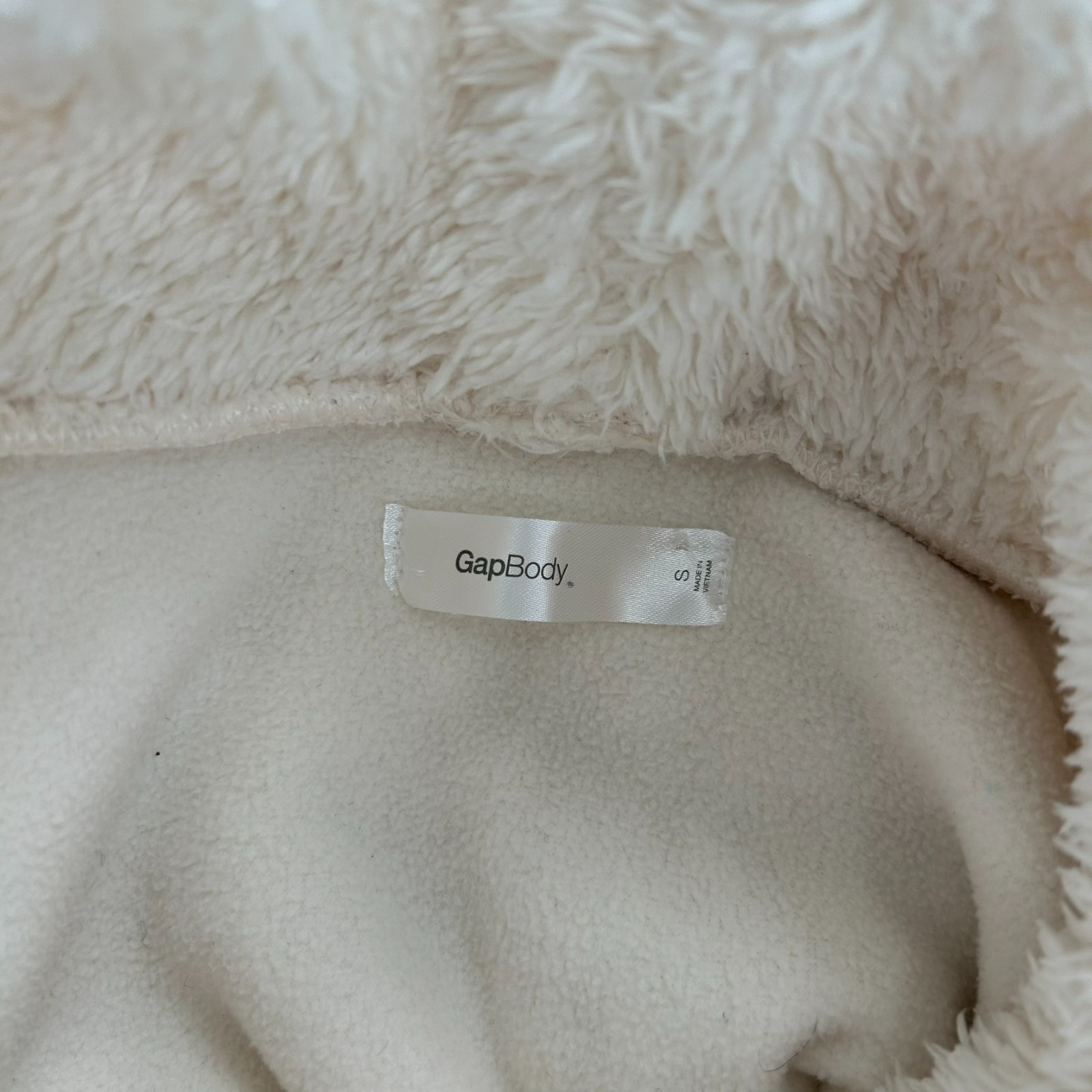GAP BODY Sherpa Fleece Pullover Comfy Fit with Loose Turtleneck Womens Small