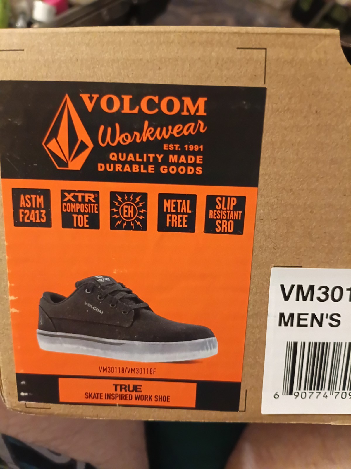Size 10 Wide Volcom Work Wear