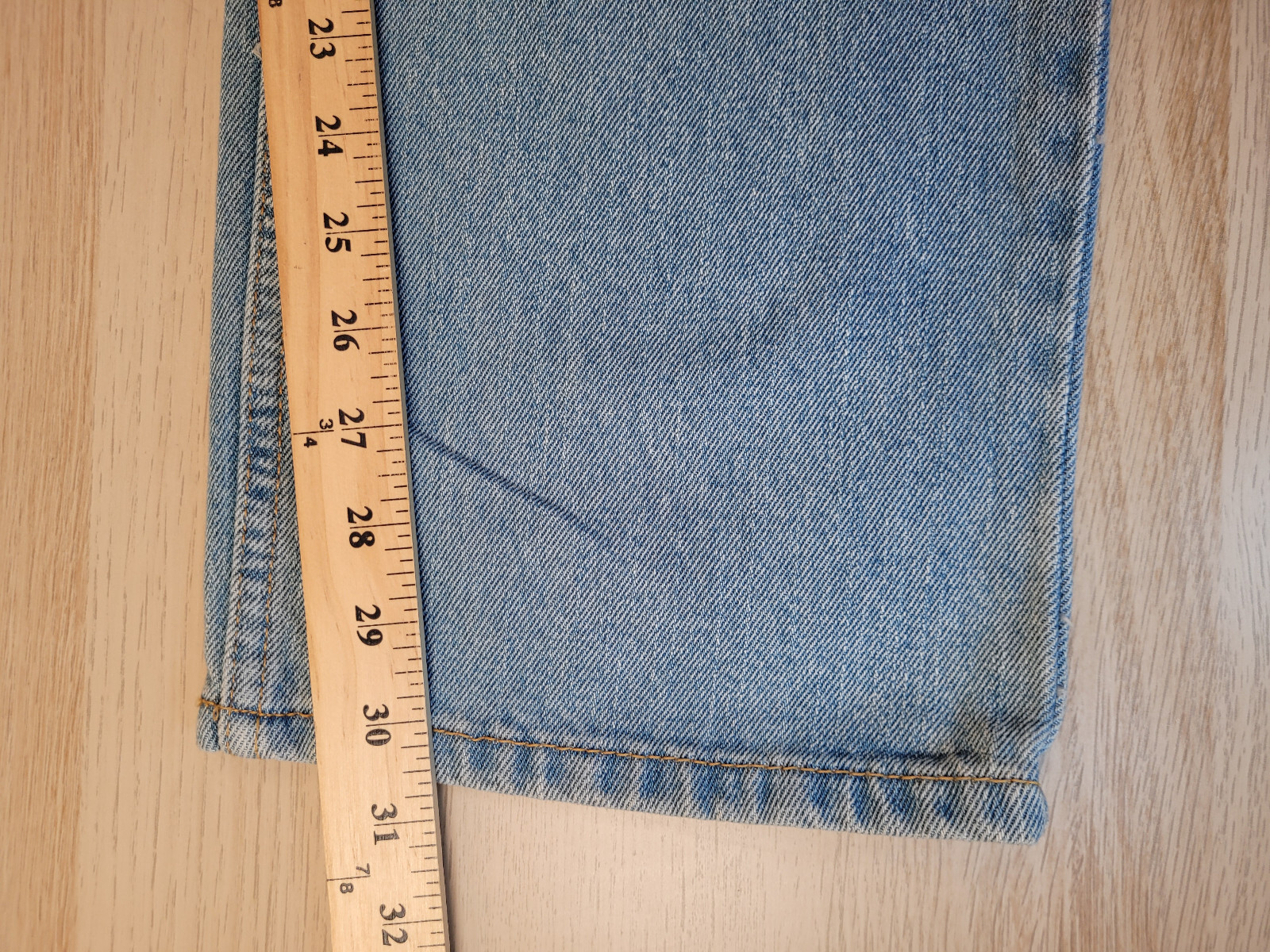 Levi’s Men’s 505 Regular Fit Straight Blue Jeans Light Wash 36×30 NWT Cotton