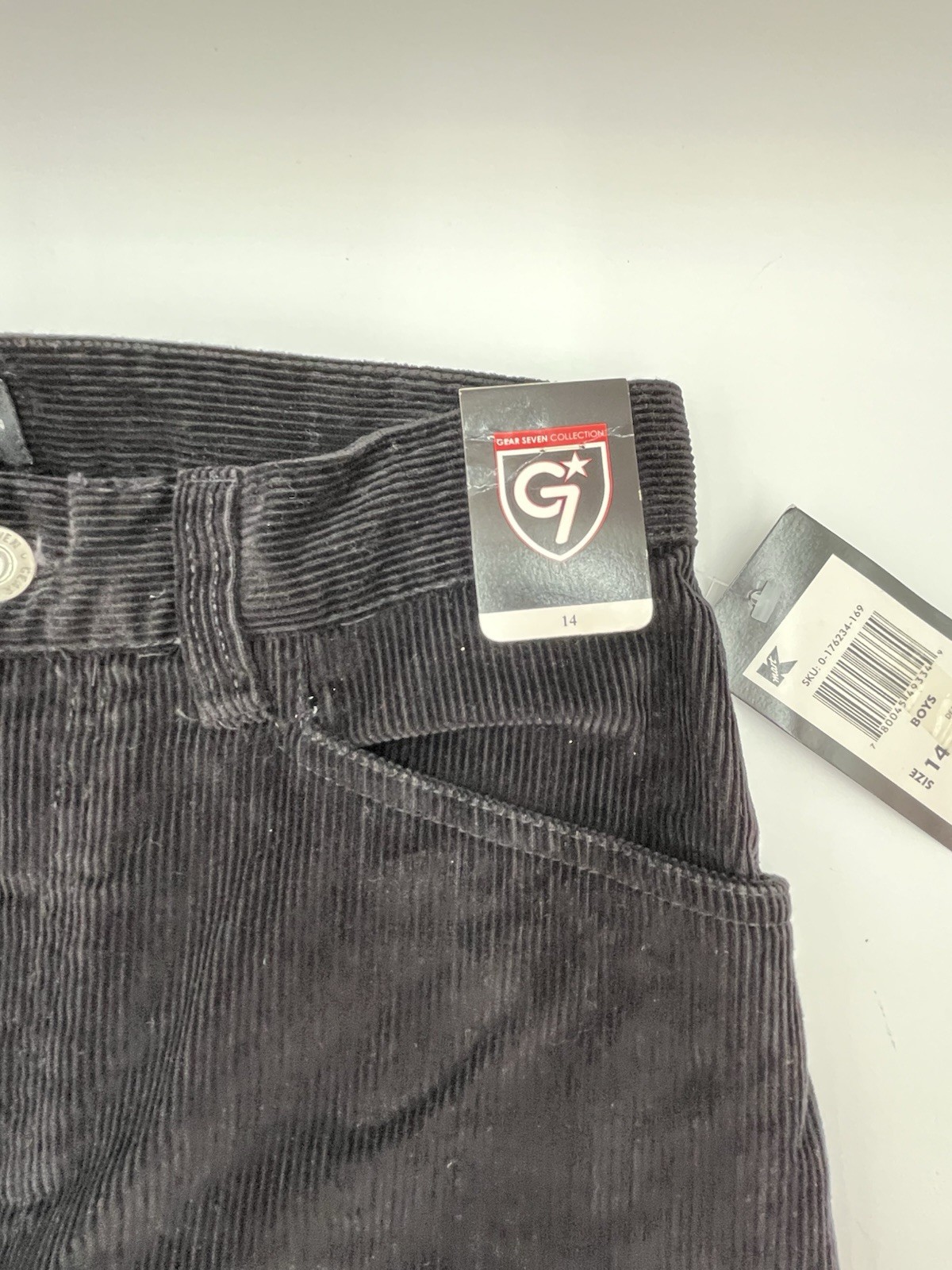 Gear Seven Collection Y2K Skateboard Youth Unisex Black Corduroy Size 14