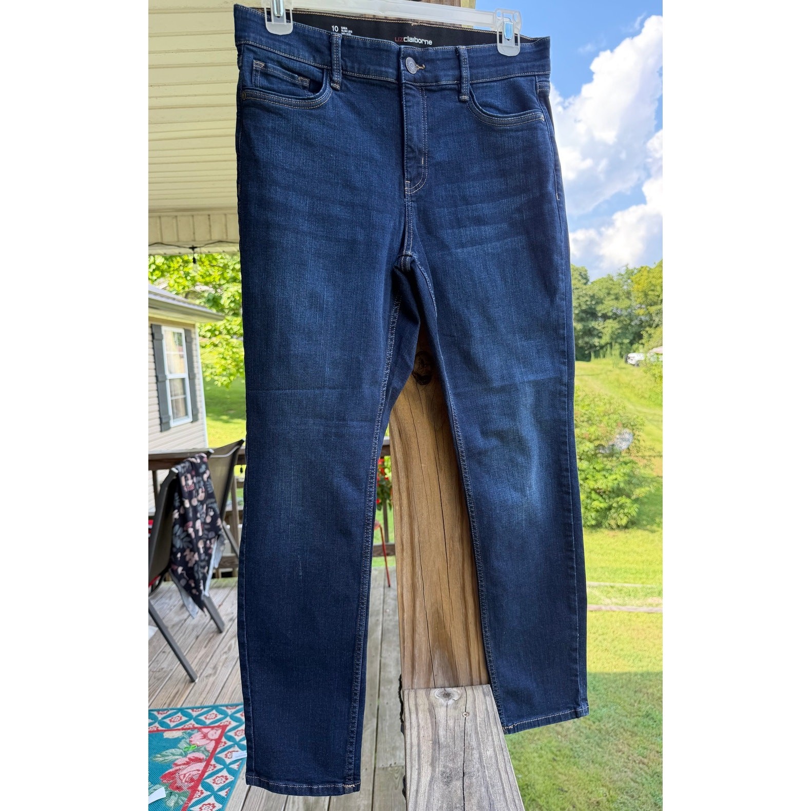 Liz Claiborne Sara Slim Leg Mid Rise Dark Wash Jeans 10 Minimalist Normcore