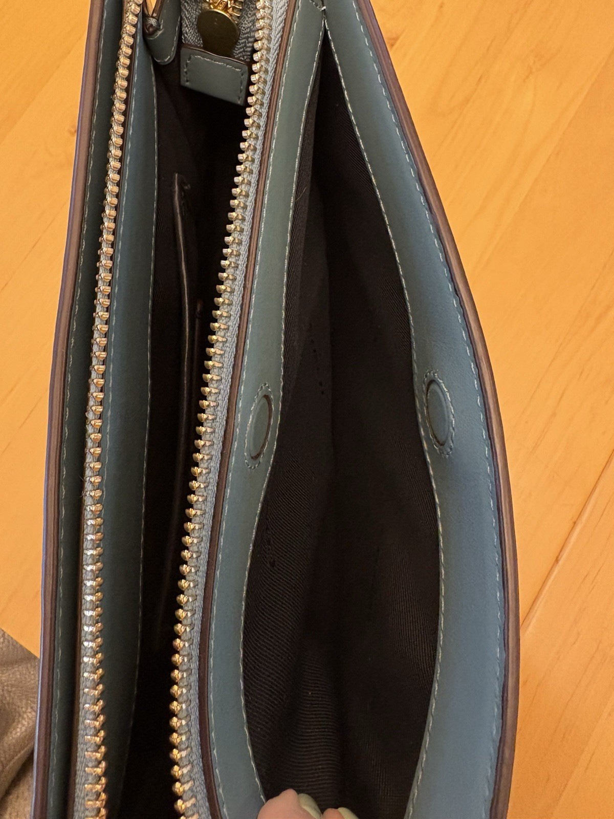 Coach Signature Chain Crossbody Bag Marine Blue Leather 78801 Oct 2019