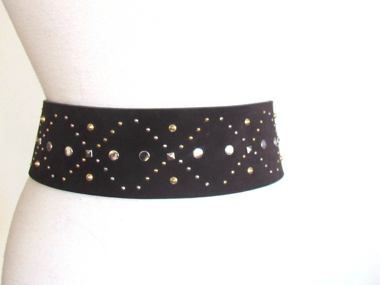 DESIGNER BLUE DEEP ITALY BROWN SUEDE GOLD /SILVER STUDDED 3″ WIDE 36″LONG BELT