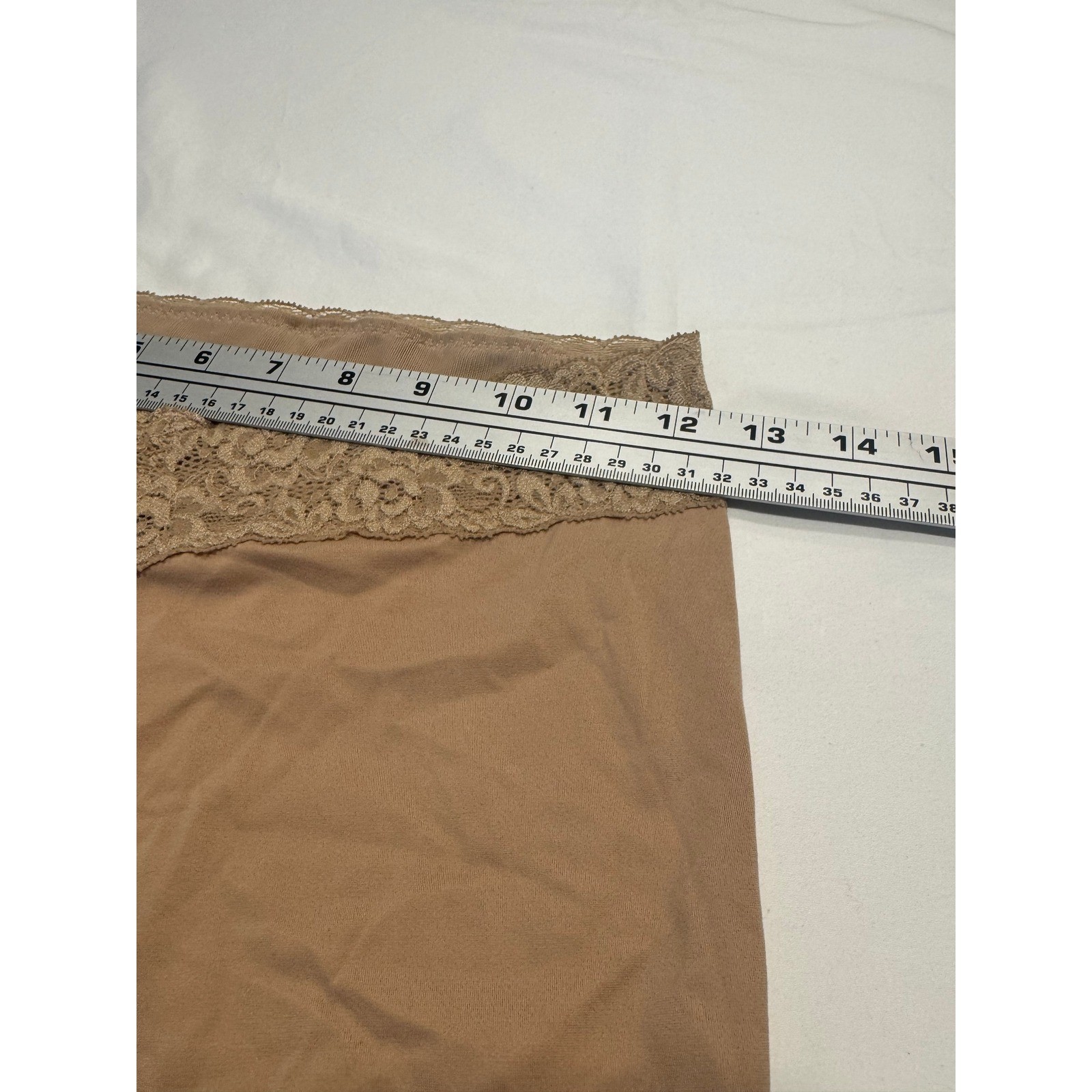 Flexees Maidenform Shapewear Thigh Slimmer Lace Trim Sz 2XL Tan NWT 405 291